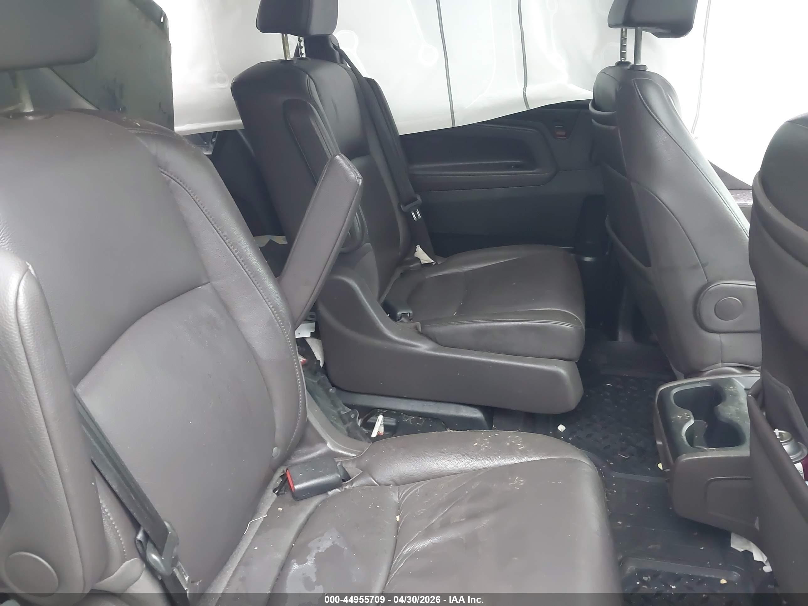 HONDA ODYSSEY image 8
