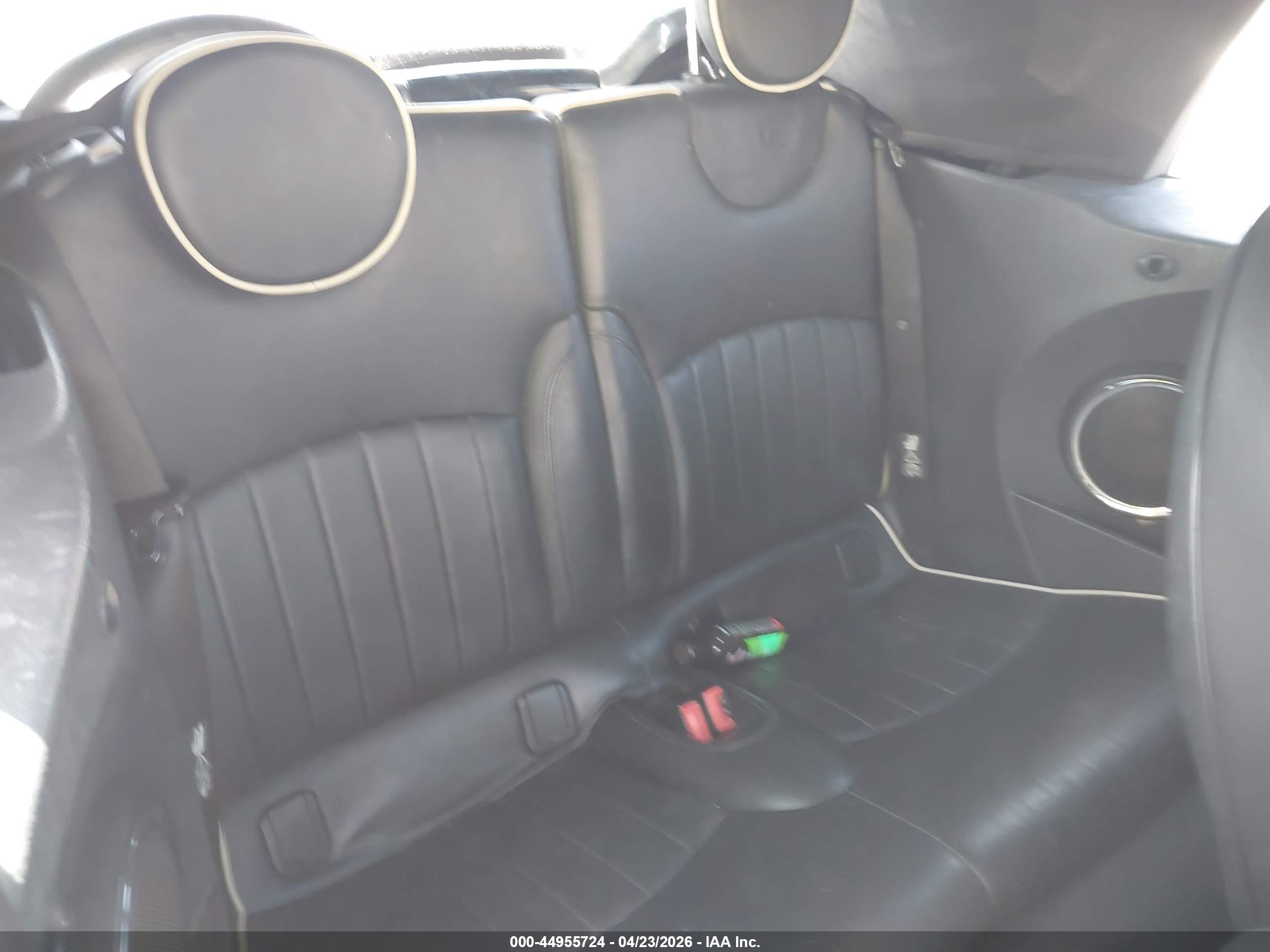 MINI COOPER image 8