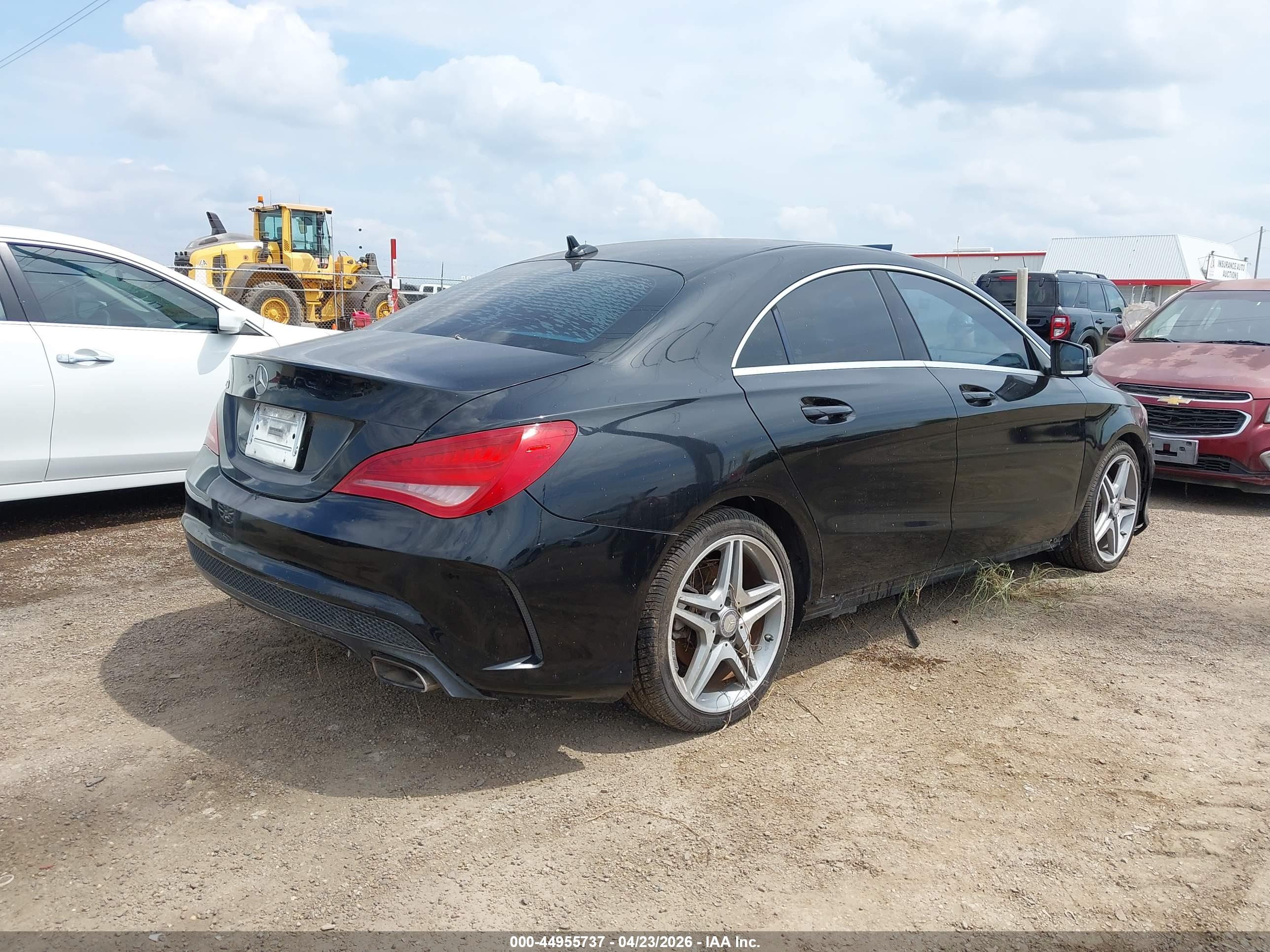 MERCEDES-BENZ CLA image 4