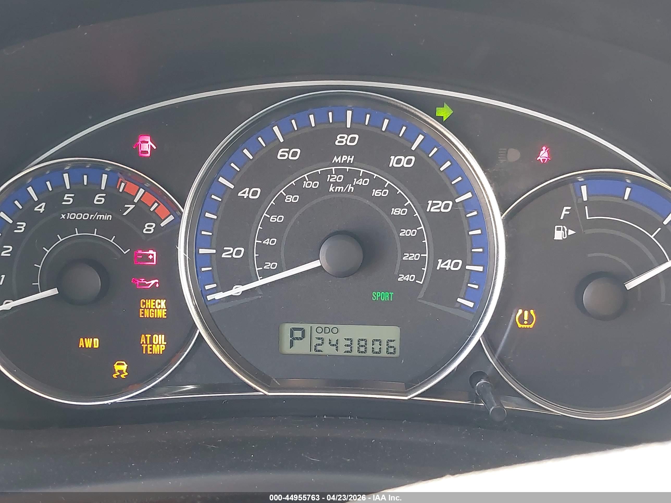 SUBARU FORESTER image 7