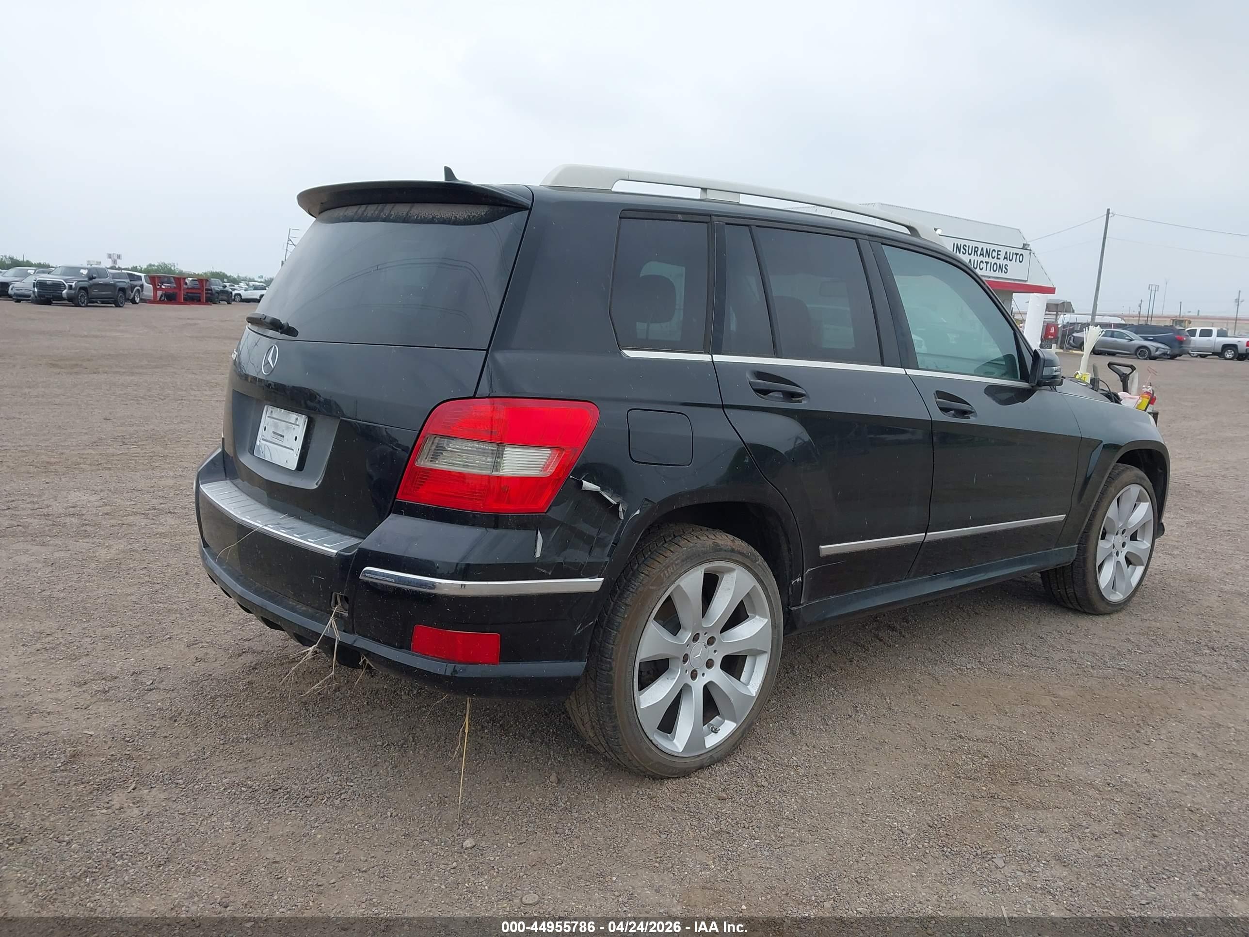 MERCEDES-BENZ GLK image 4