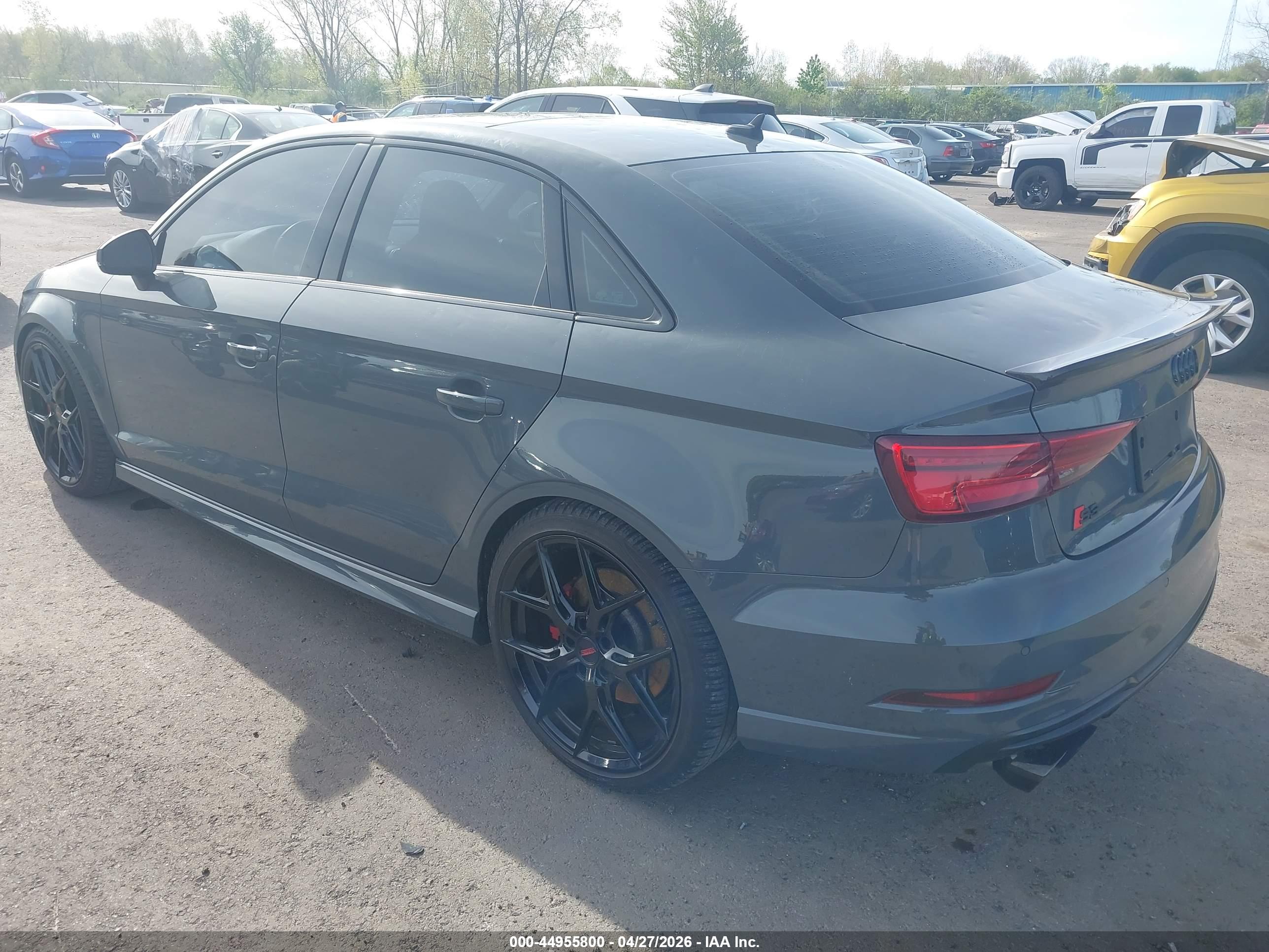 AUDI S3 image 3