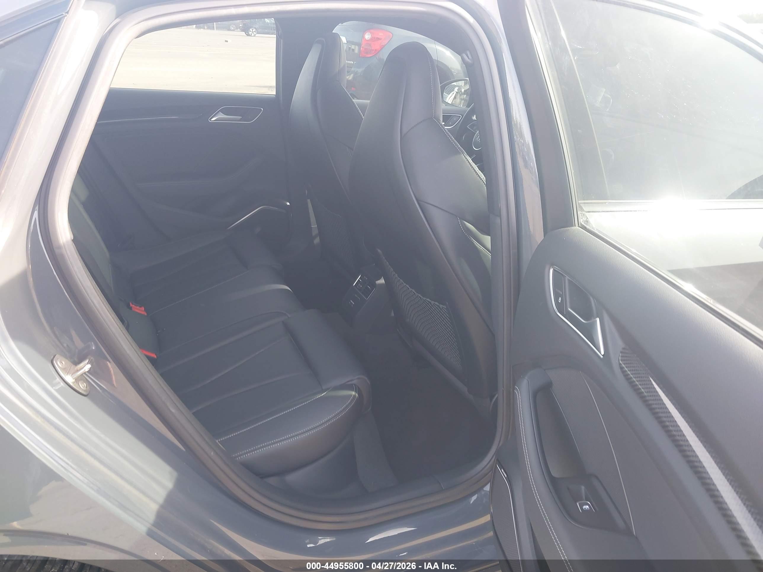AUDI S3 image 8