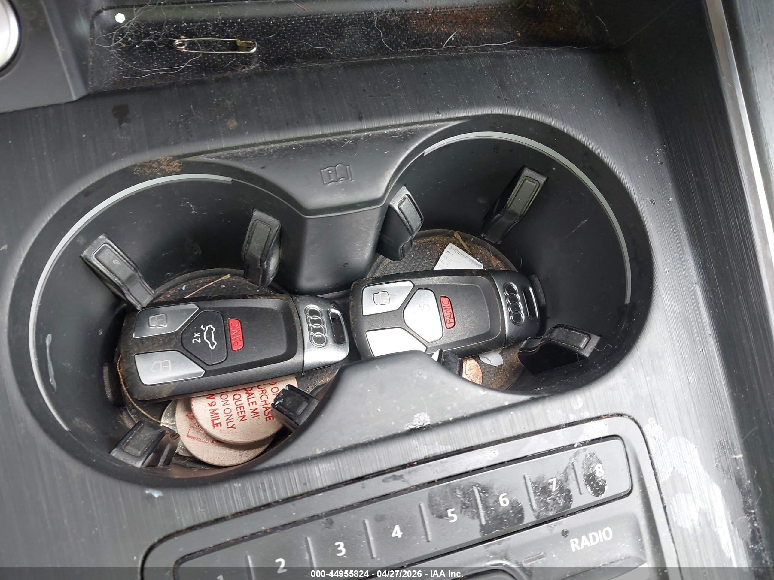 AUDI A4 image 11