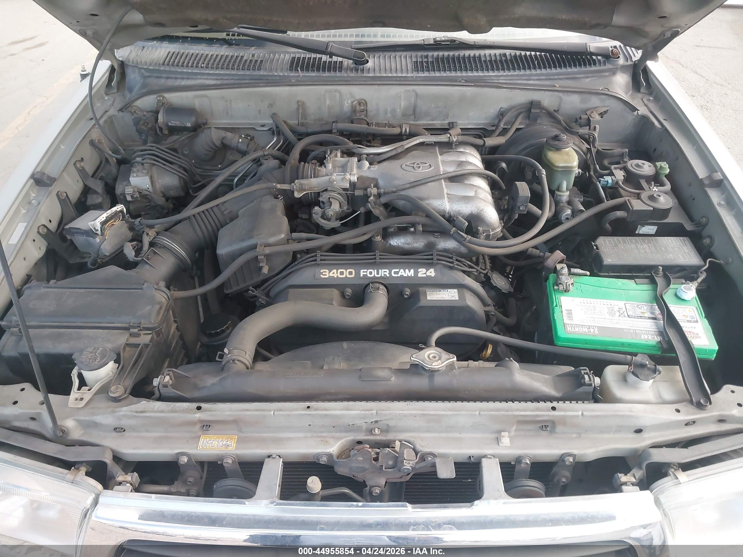 TOYOTA 4RUNNER image 10
