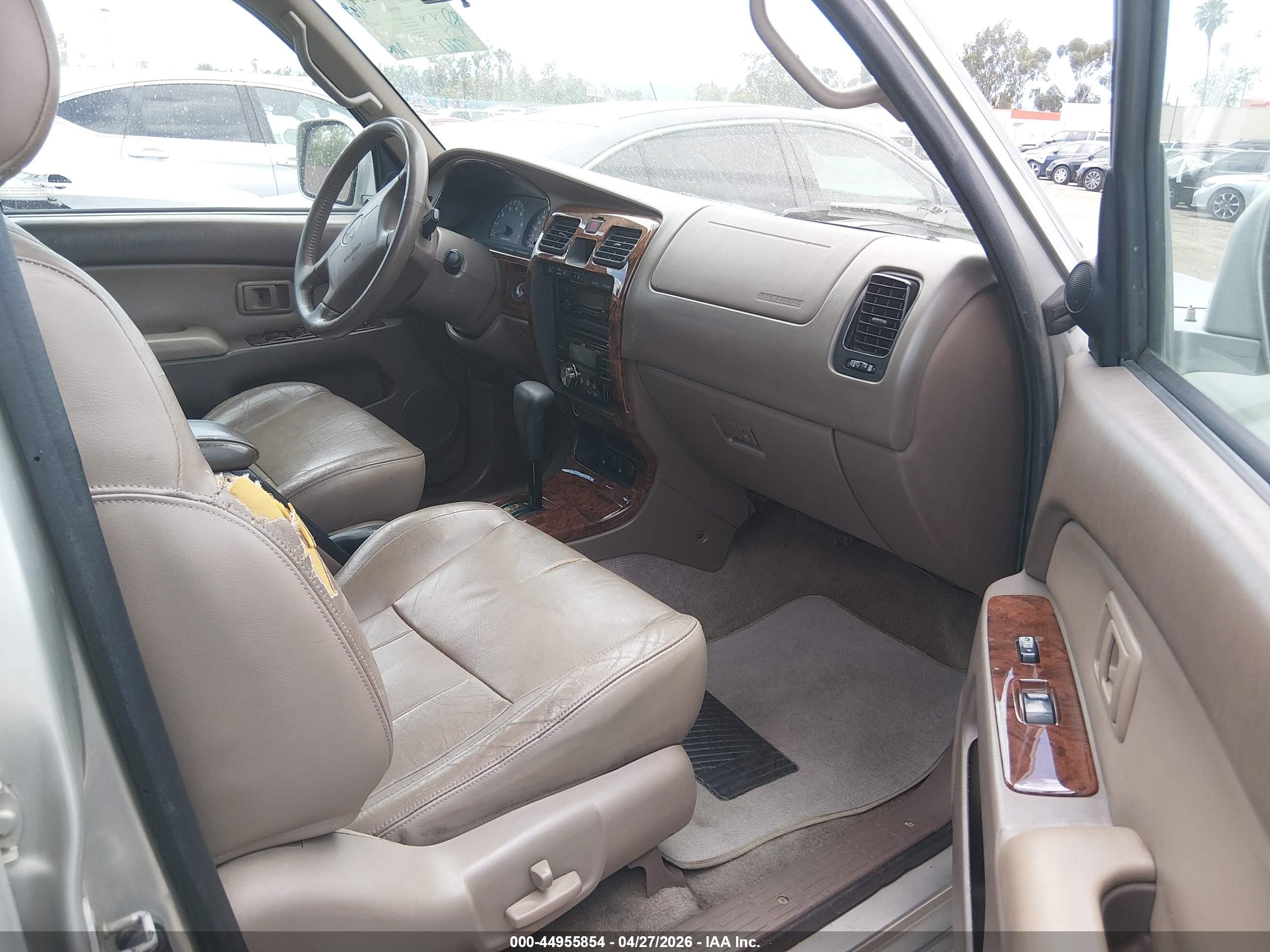 TOYOTA 4RUNNER image 5
