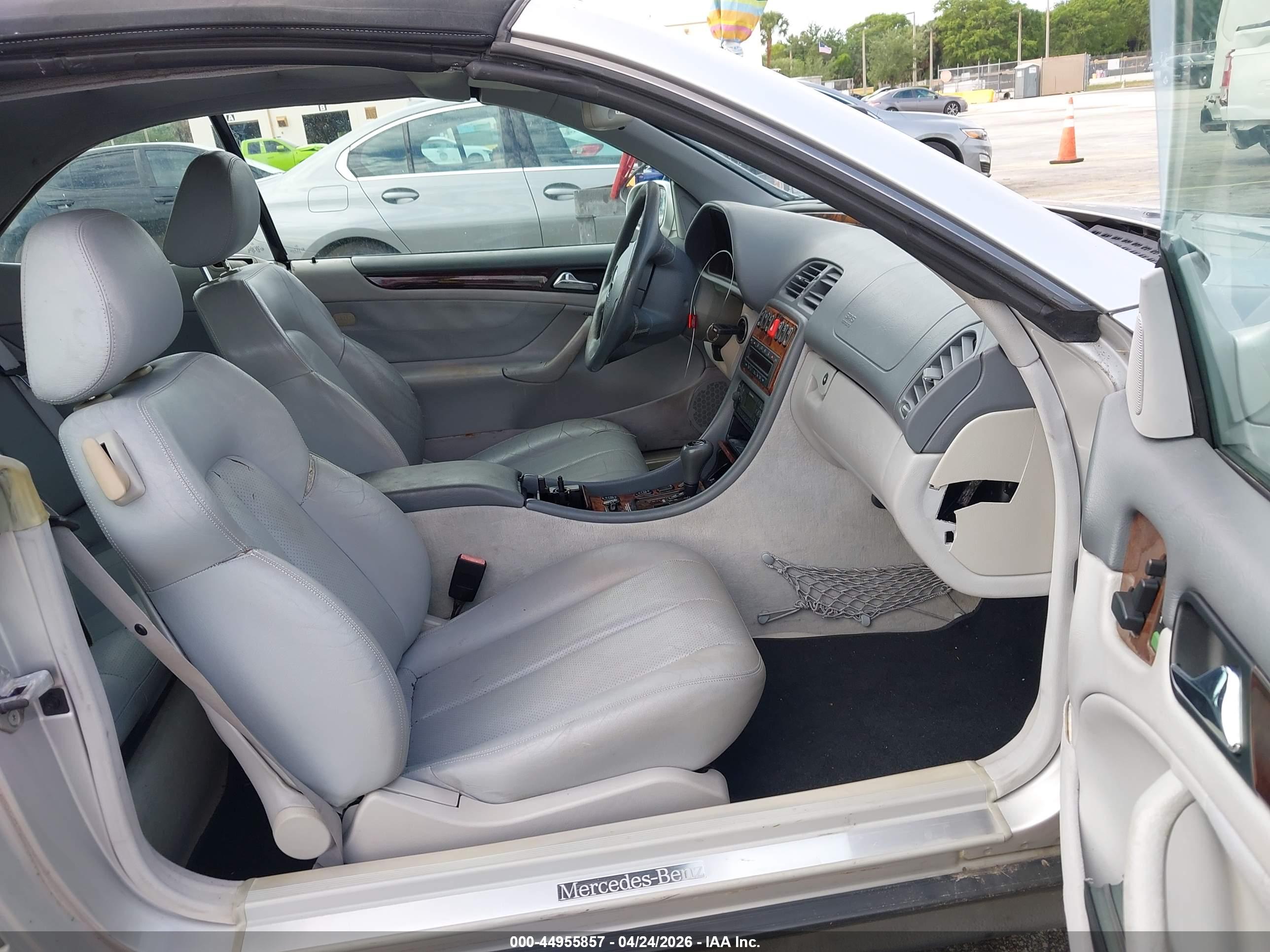 MERCEDES-BENZ CLK image 5