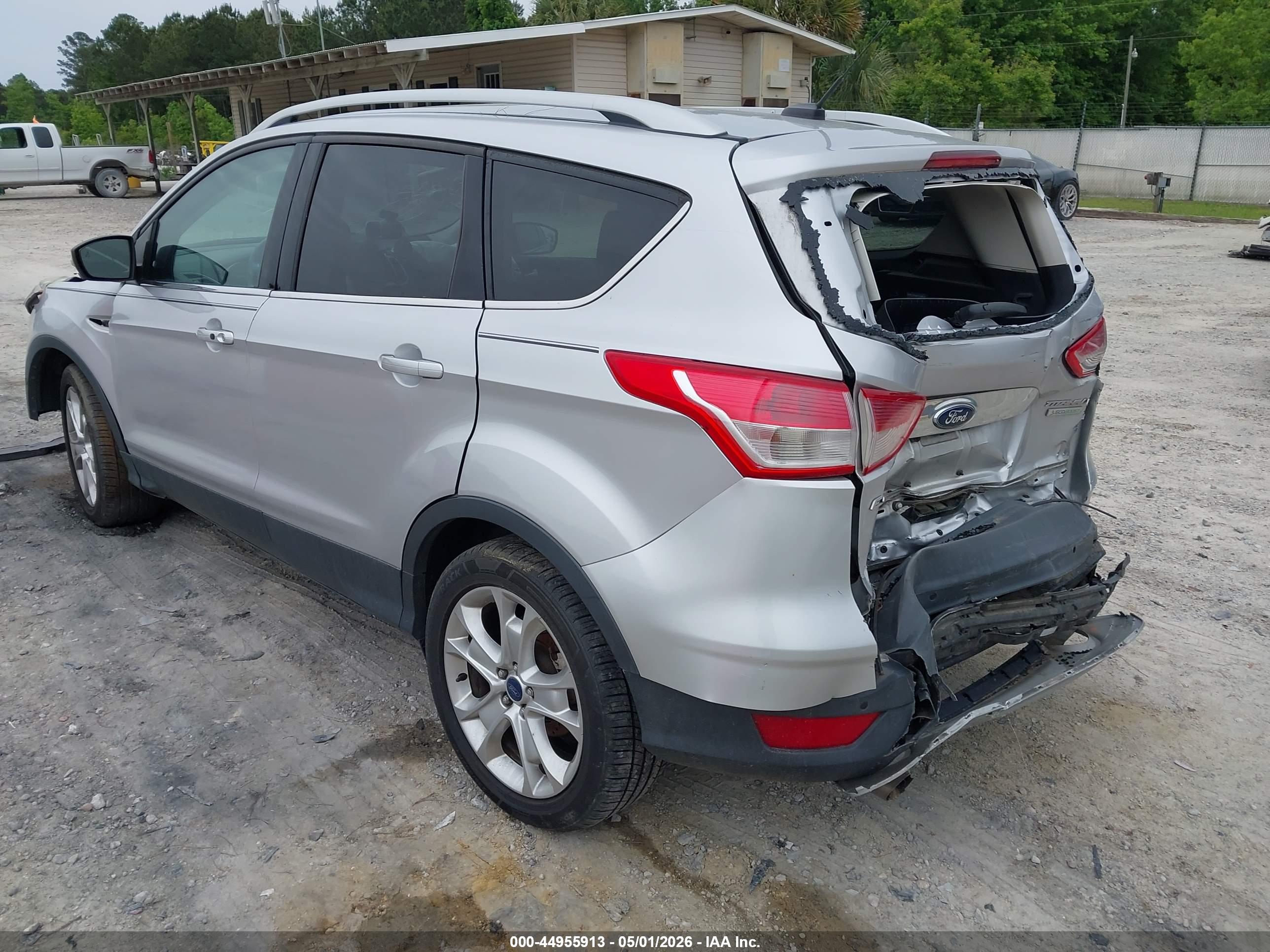 FORD ESCAPE image 3