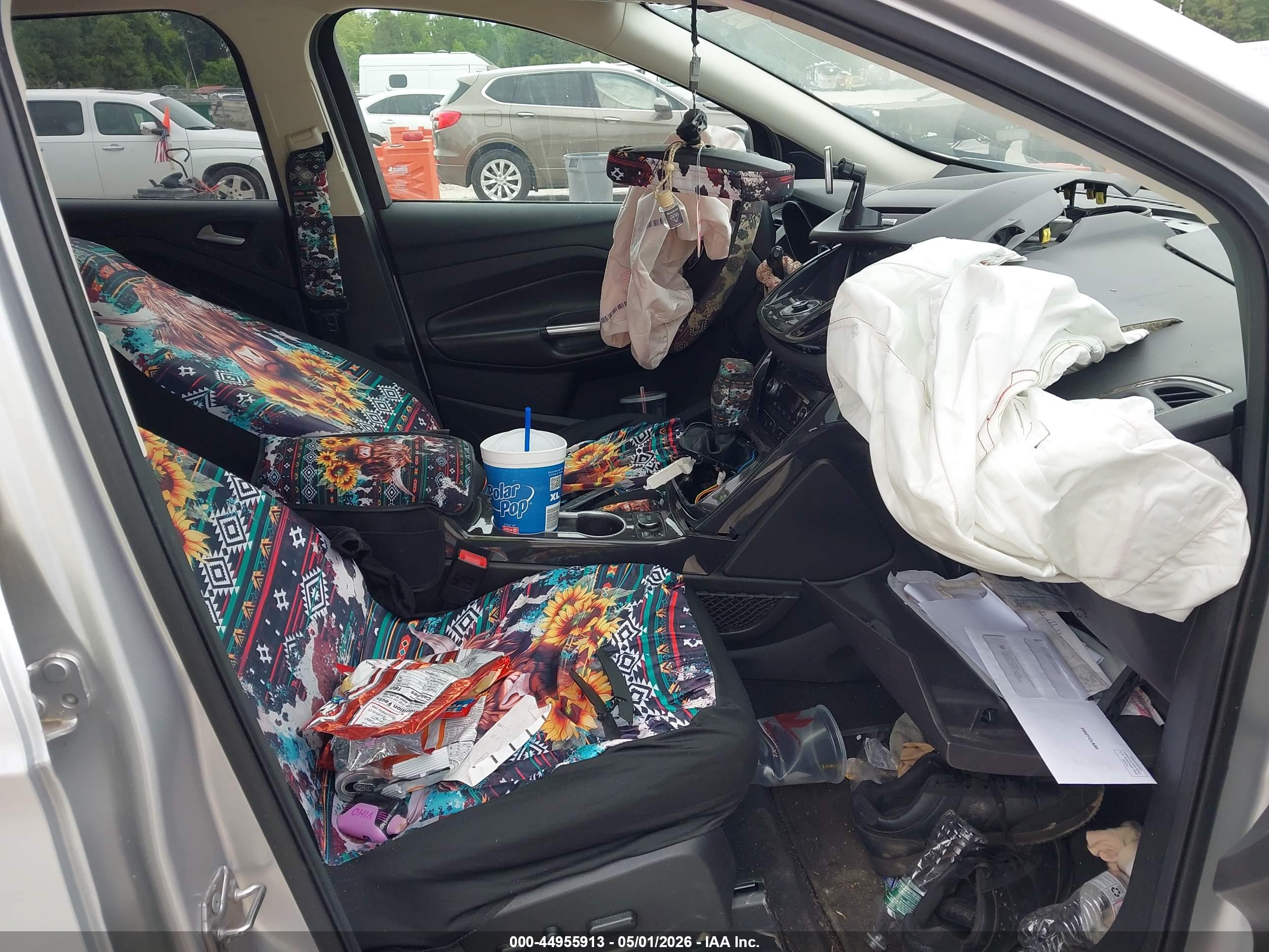 FORD ESCAPE image 5