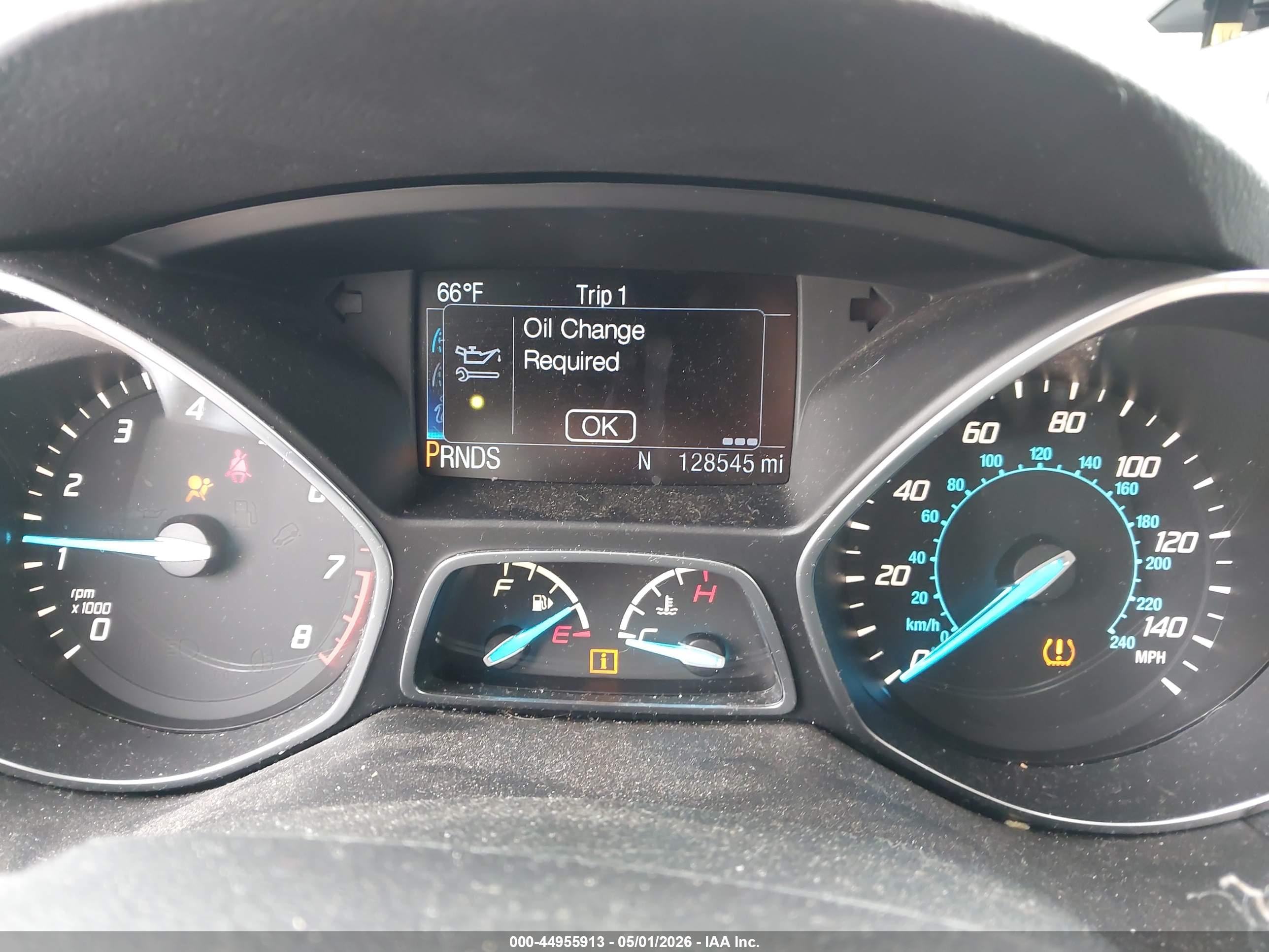 FORD ESCAPE image 7