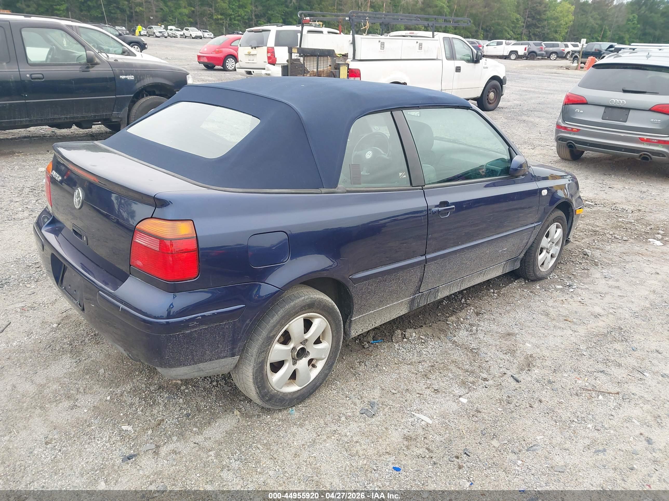 VOLKSWAGEN CABRIO image 4