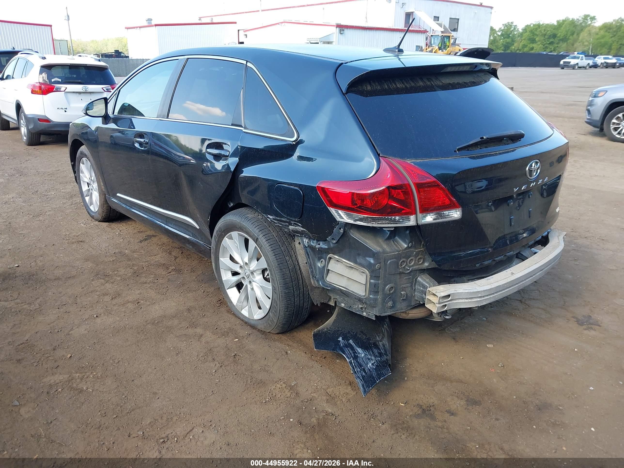 TOYOTA VENZA image 3