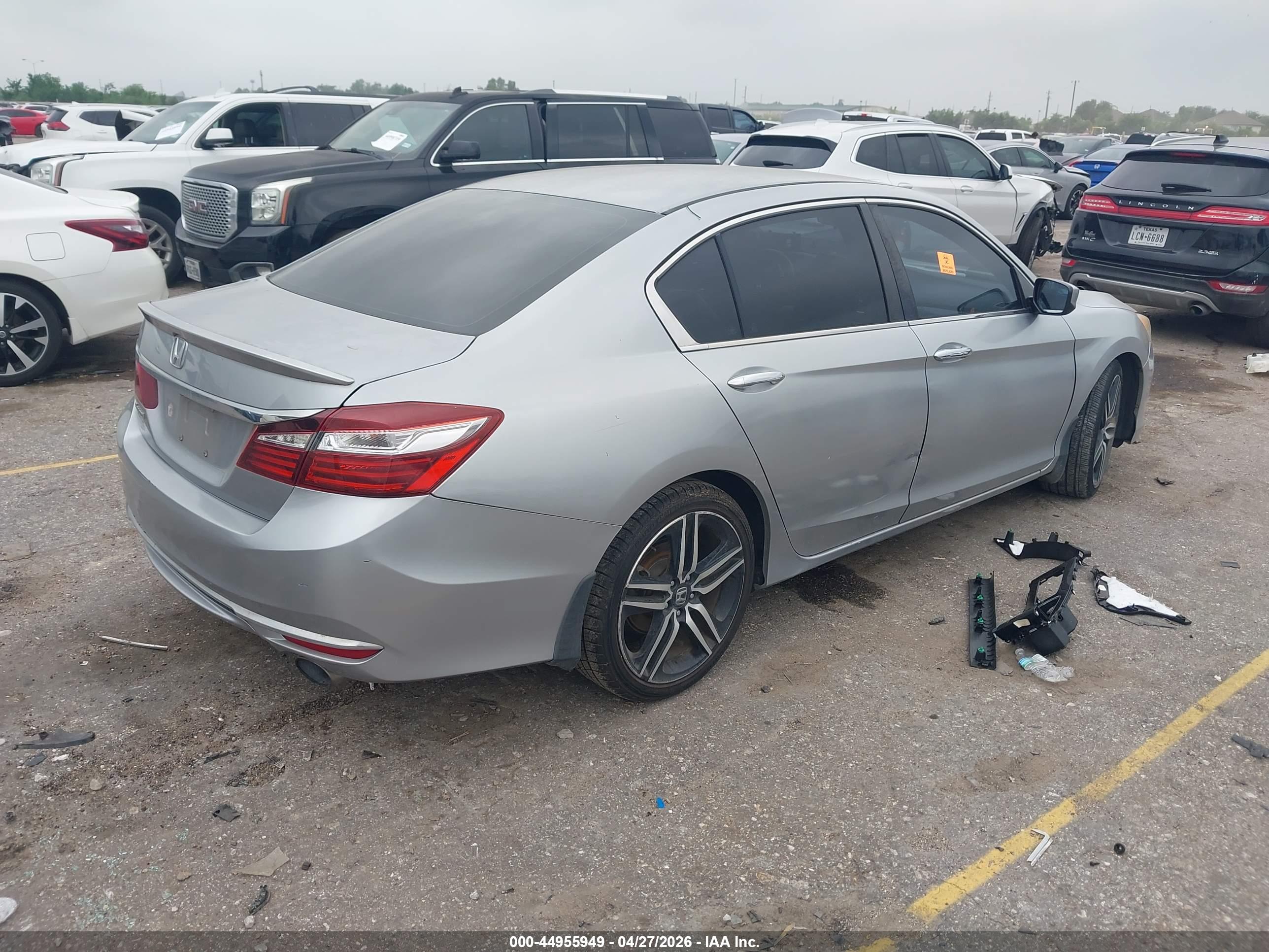 HONDA ACCORD image 4