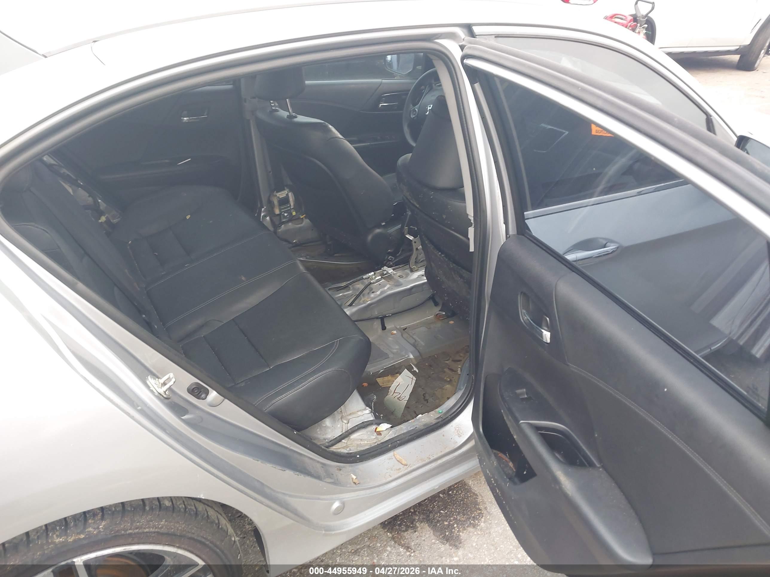 HONDA ACCORD image 8