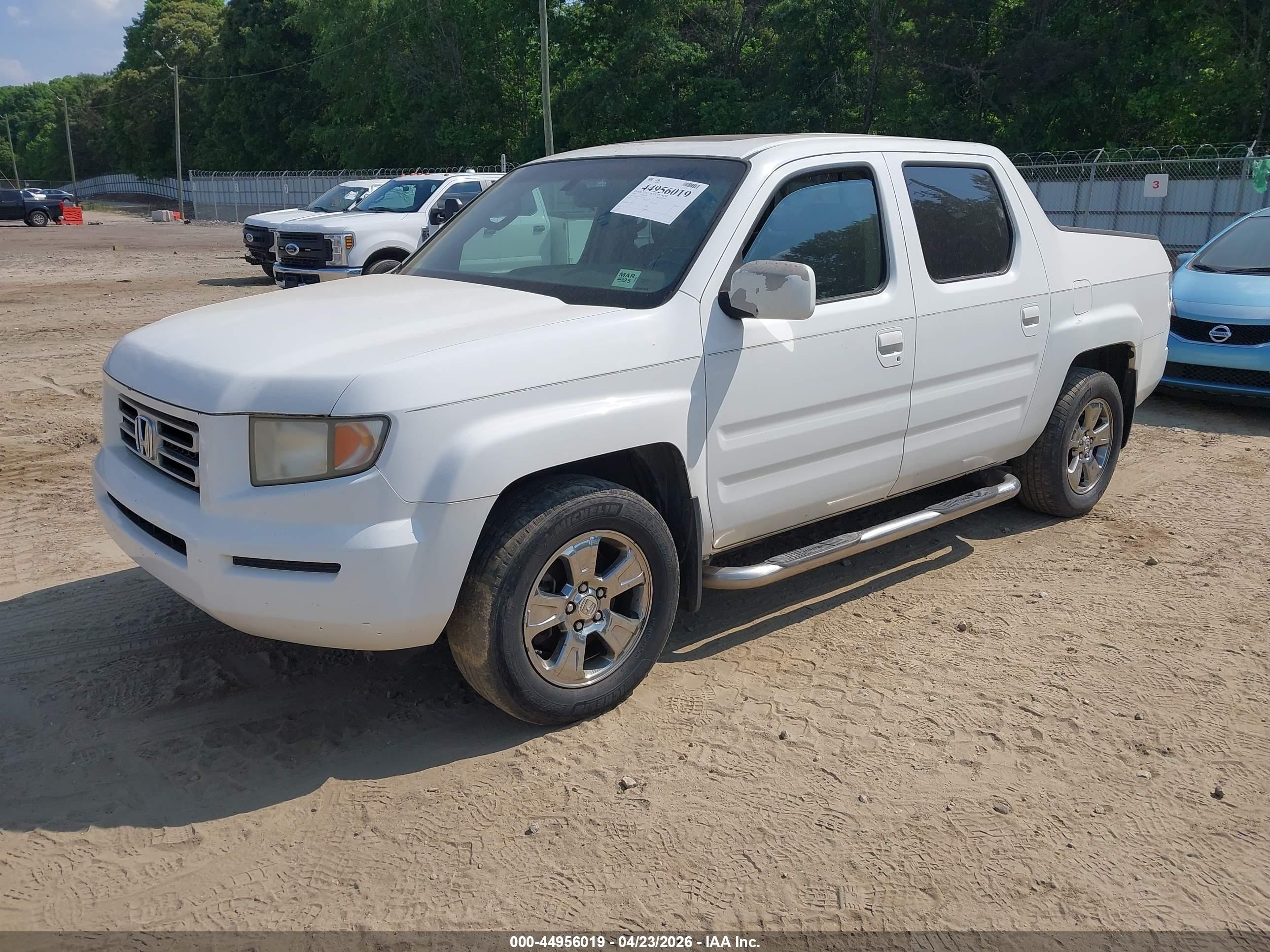 HONDA RIDGELINE image 2