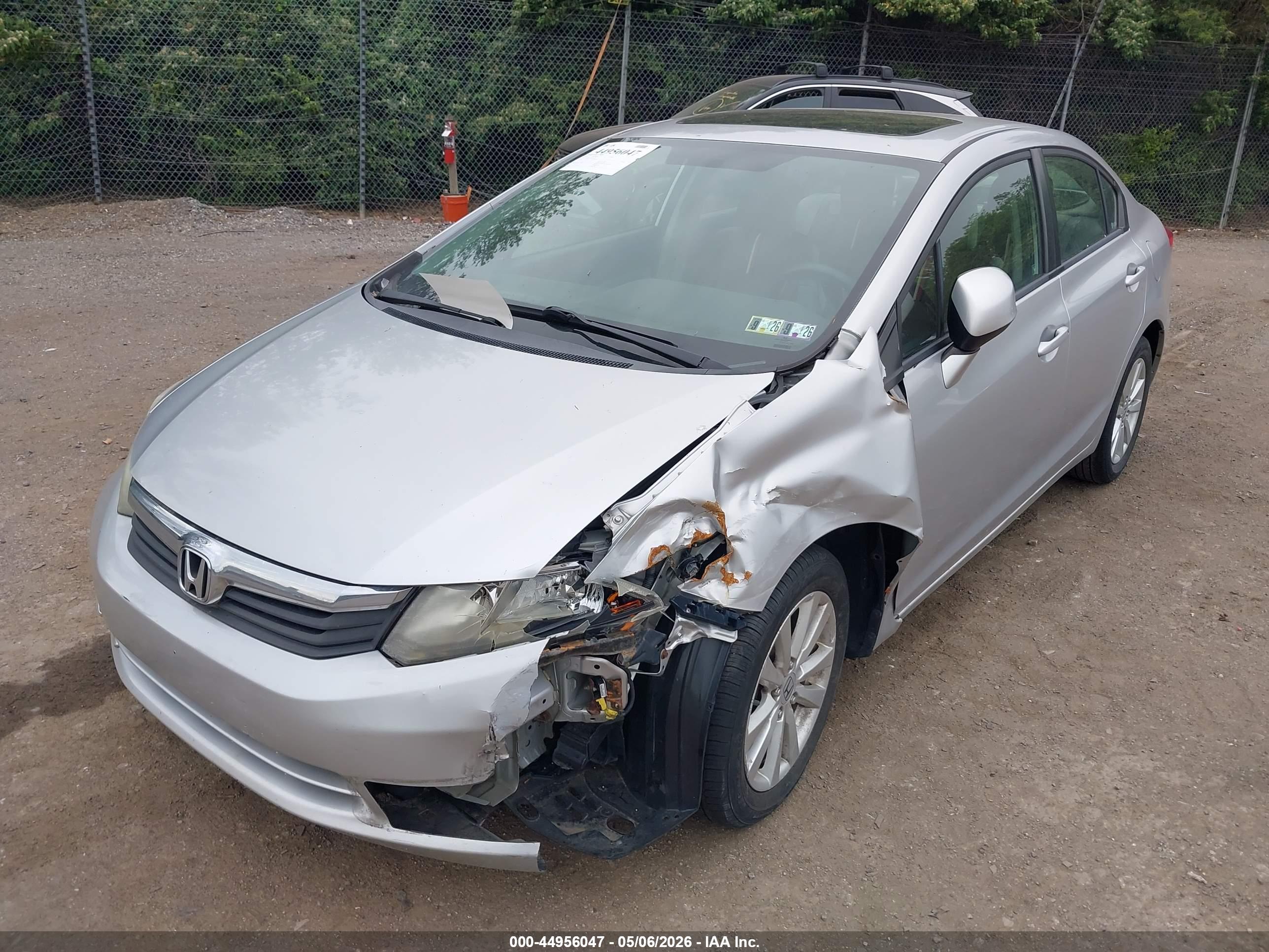 HONDA CIVIC image 2