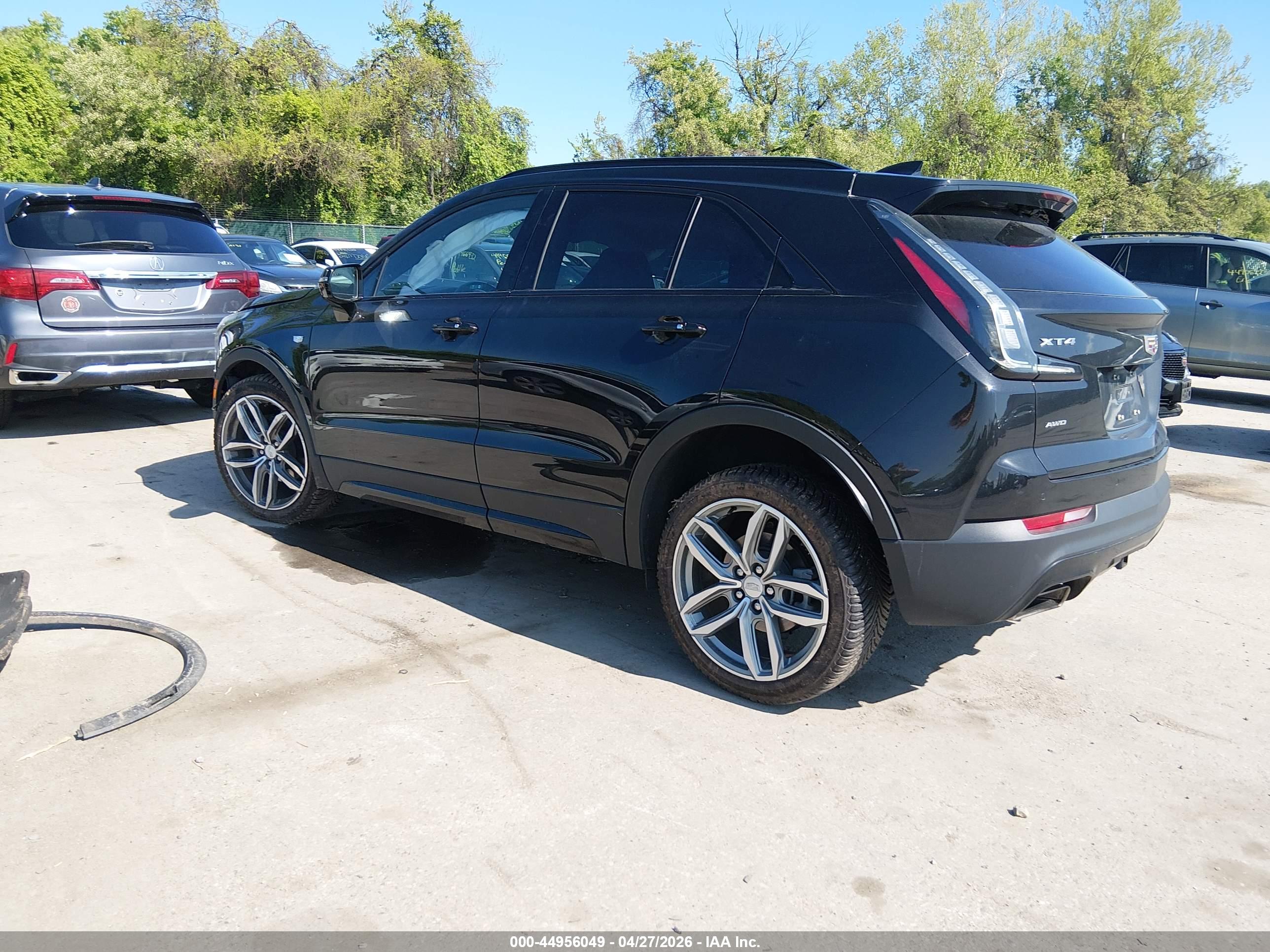 CADILLAC XT4 image 3