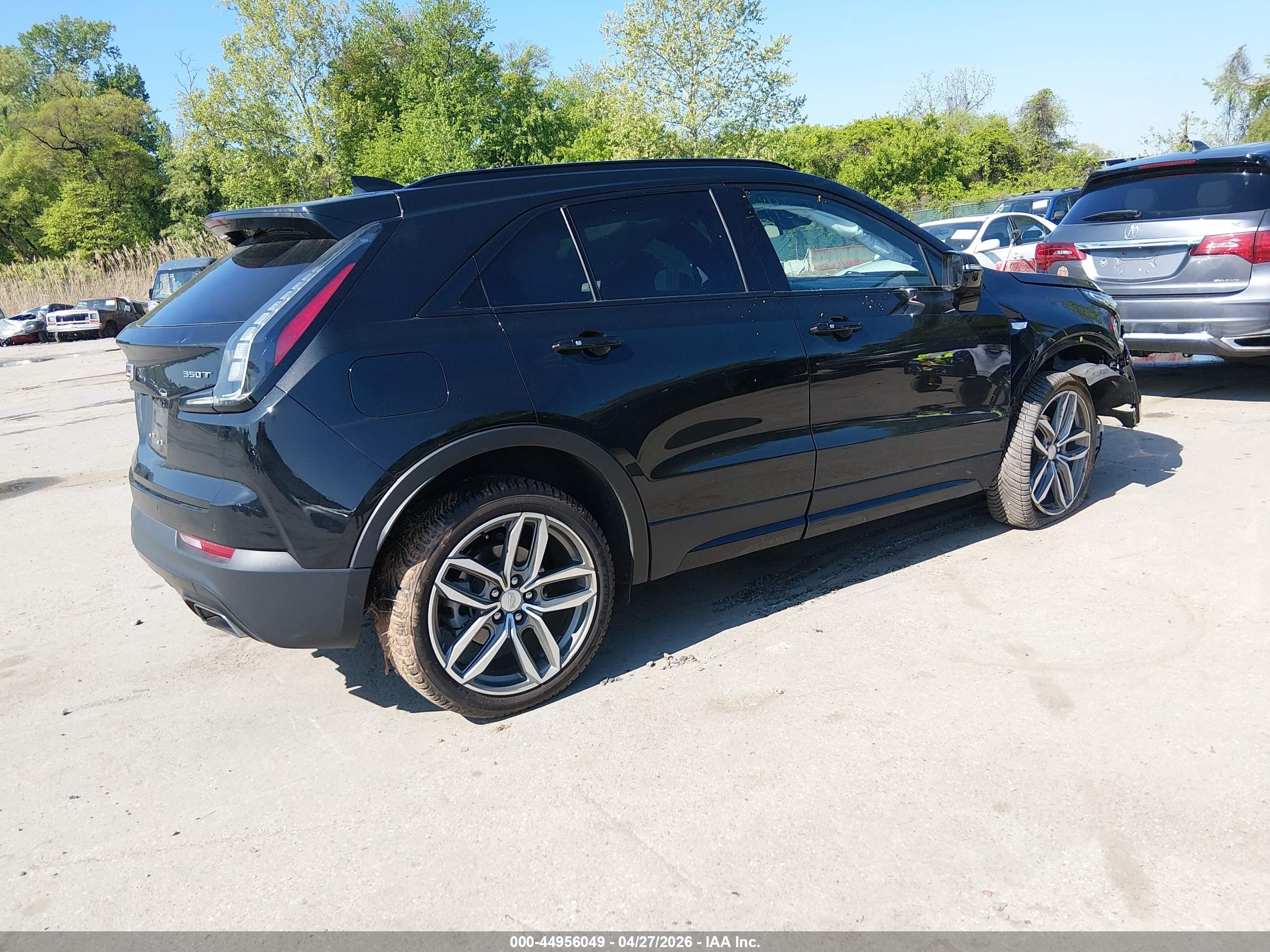 CADILLAC XT4 image 4