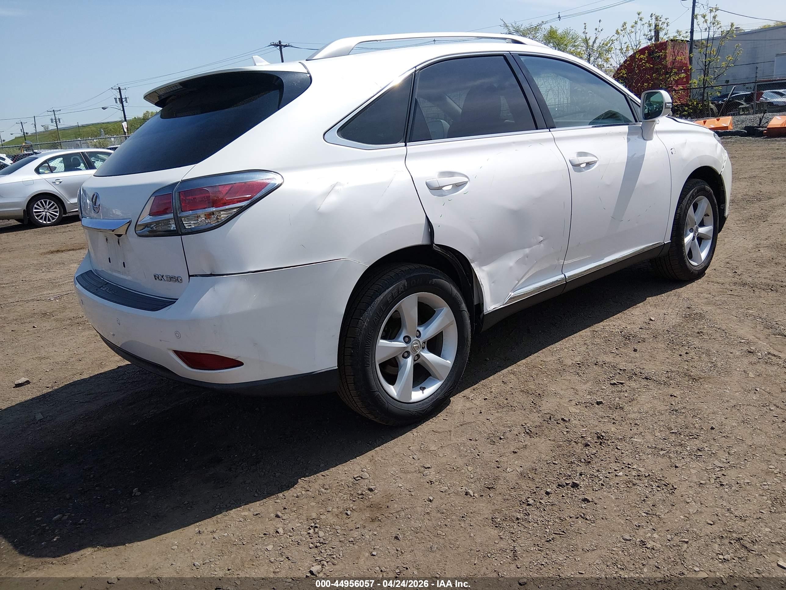 LEXUS RX image 4