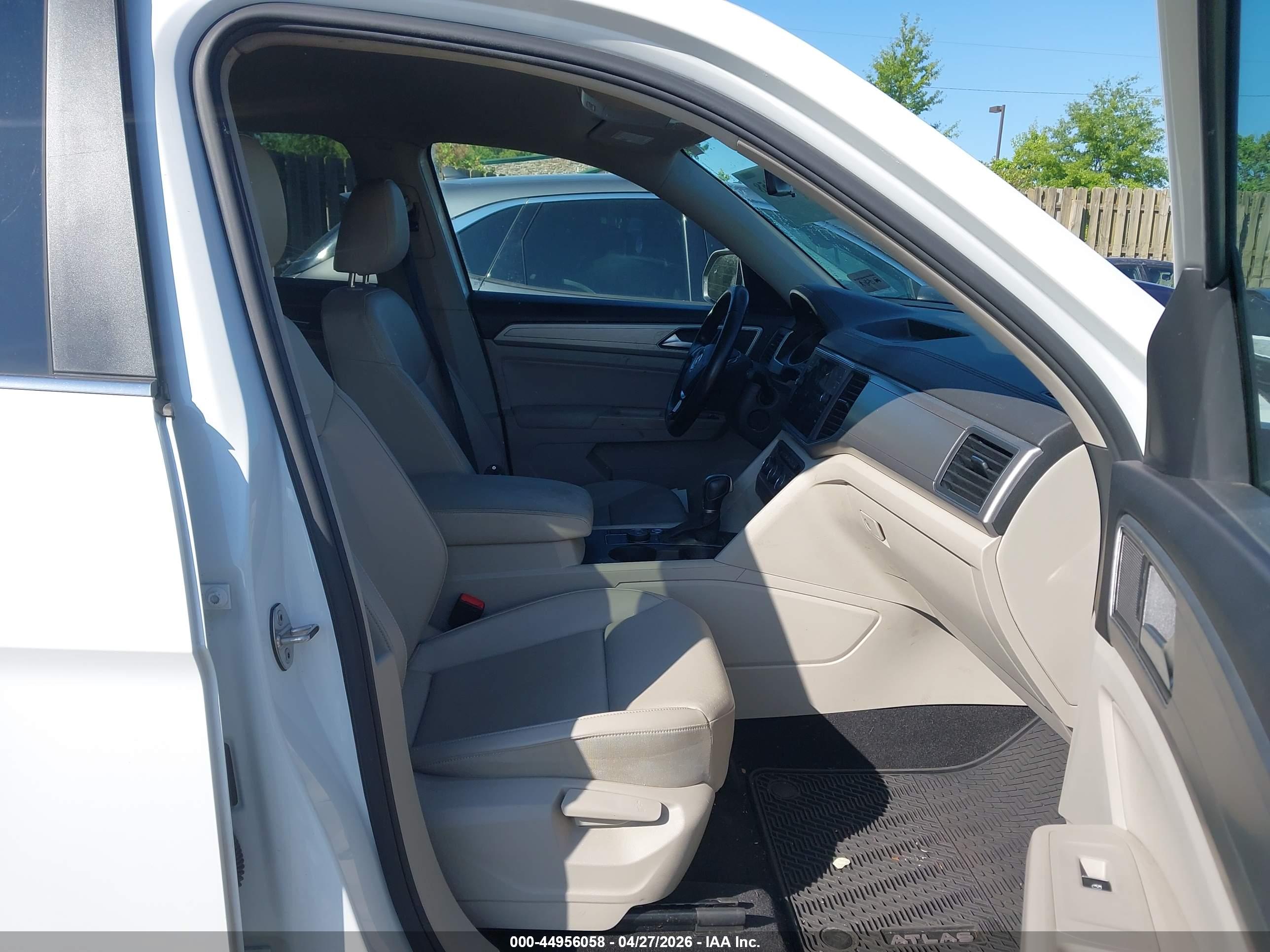 VOLKSWAGEN ATLAS image 5