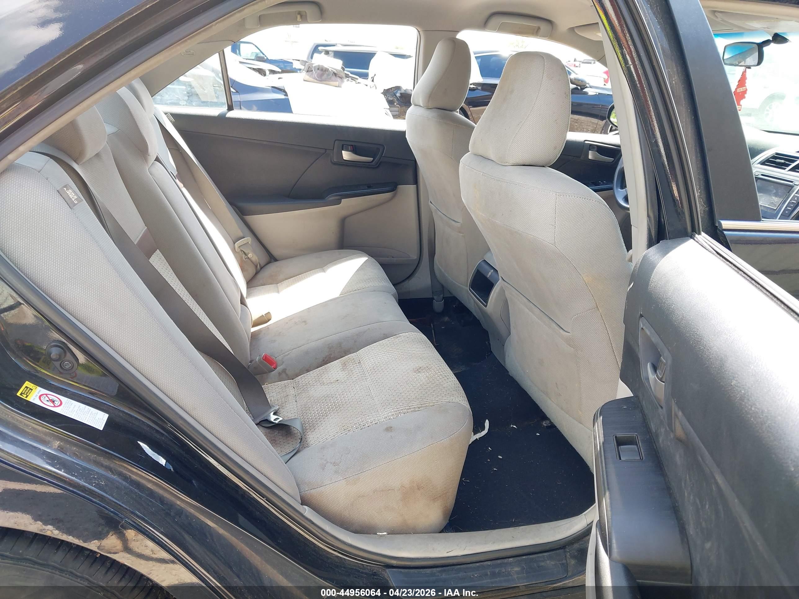 TOYOTA CAMRY image 8
