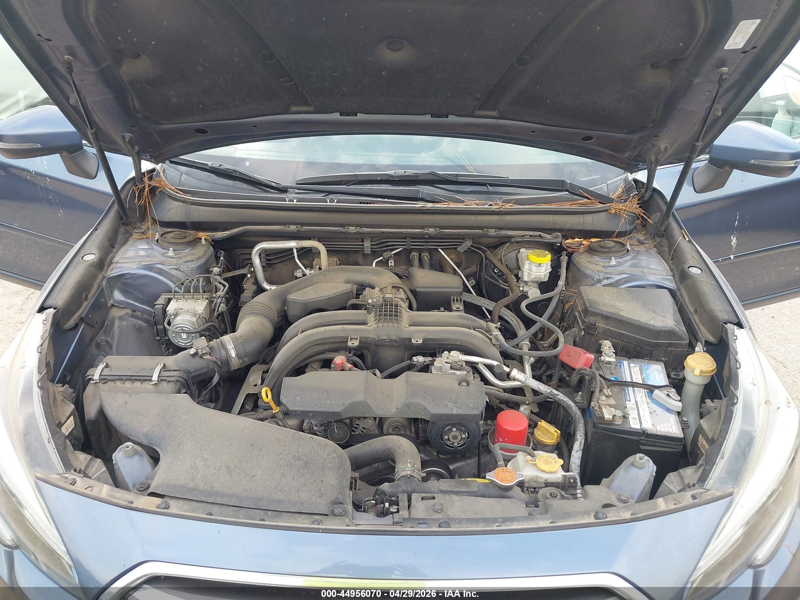 SUBARU OUTBACK image 10
