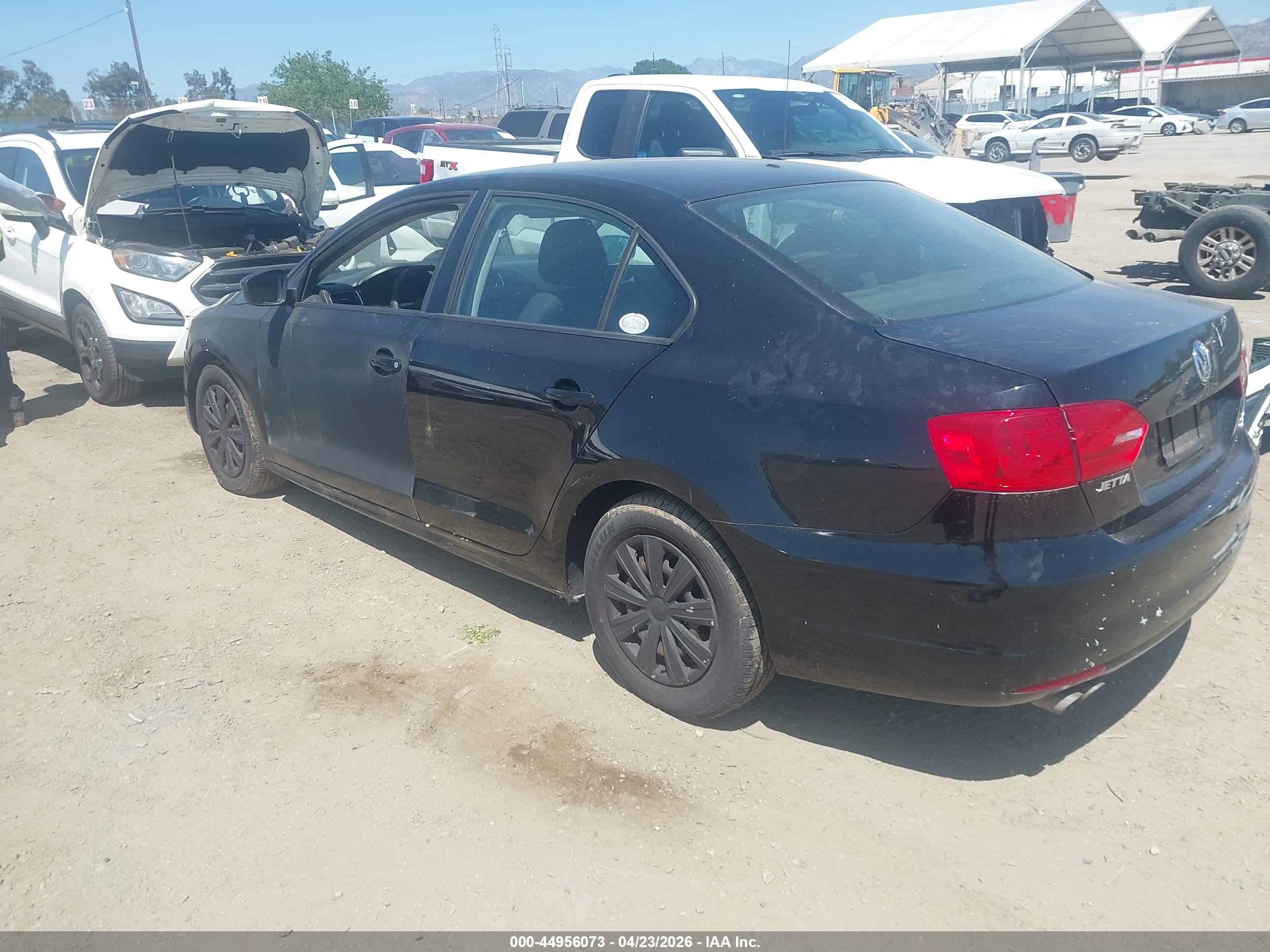 VOLKSWAGEN JETTA image 3