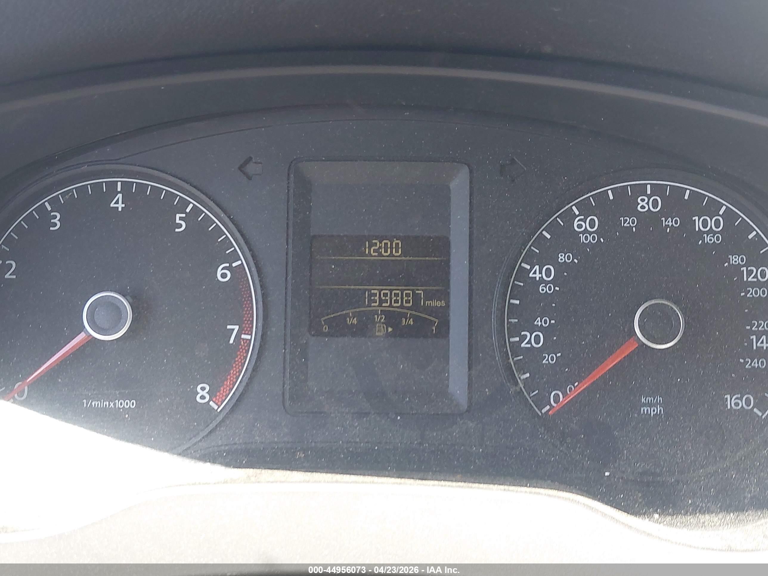 VOLKSWAGEN JETTA image 7