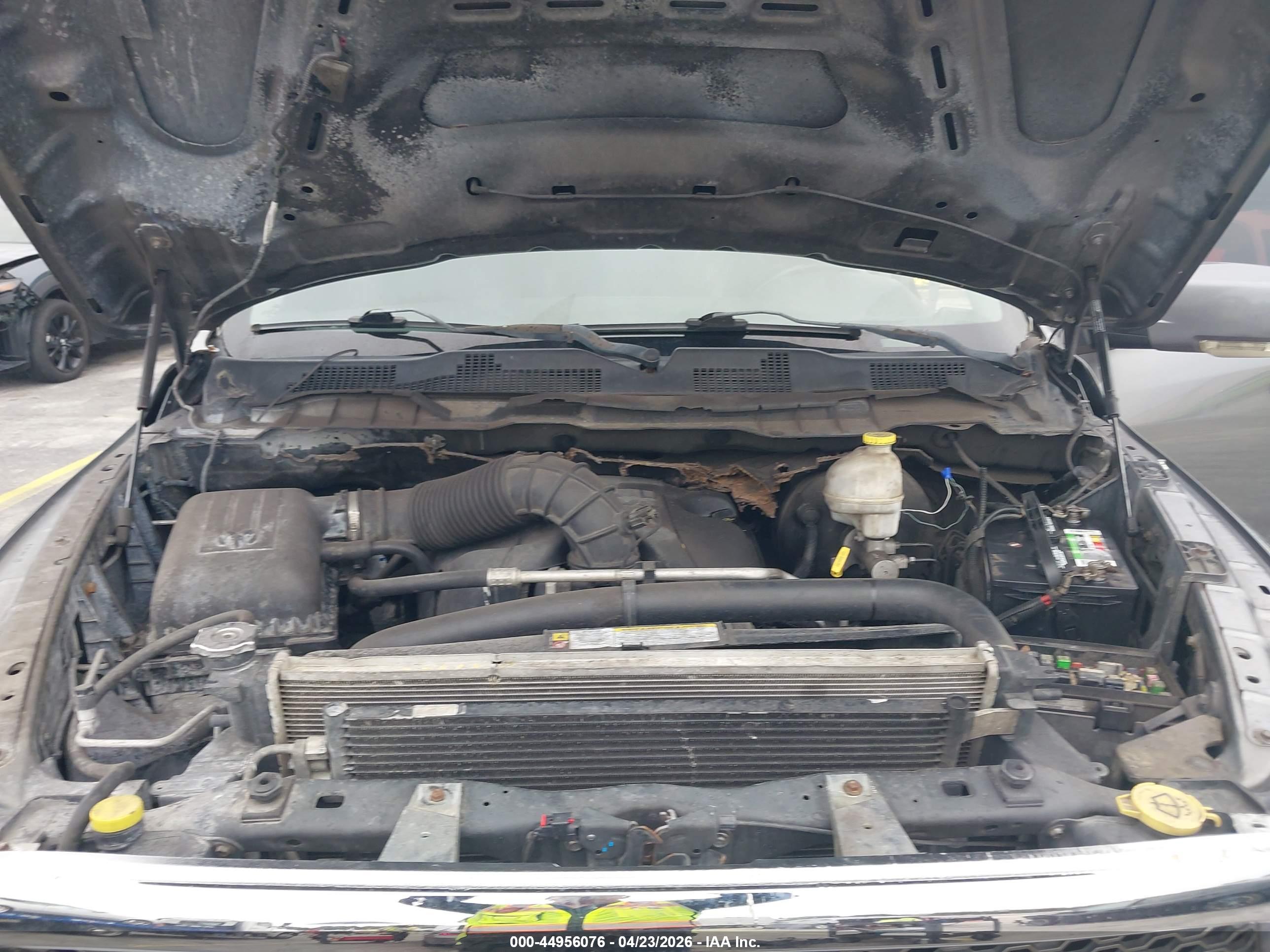 DODGE RAM image 10