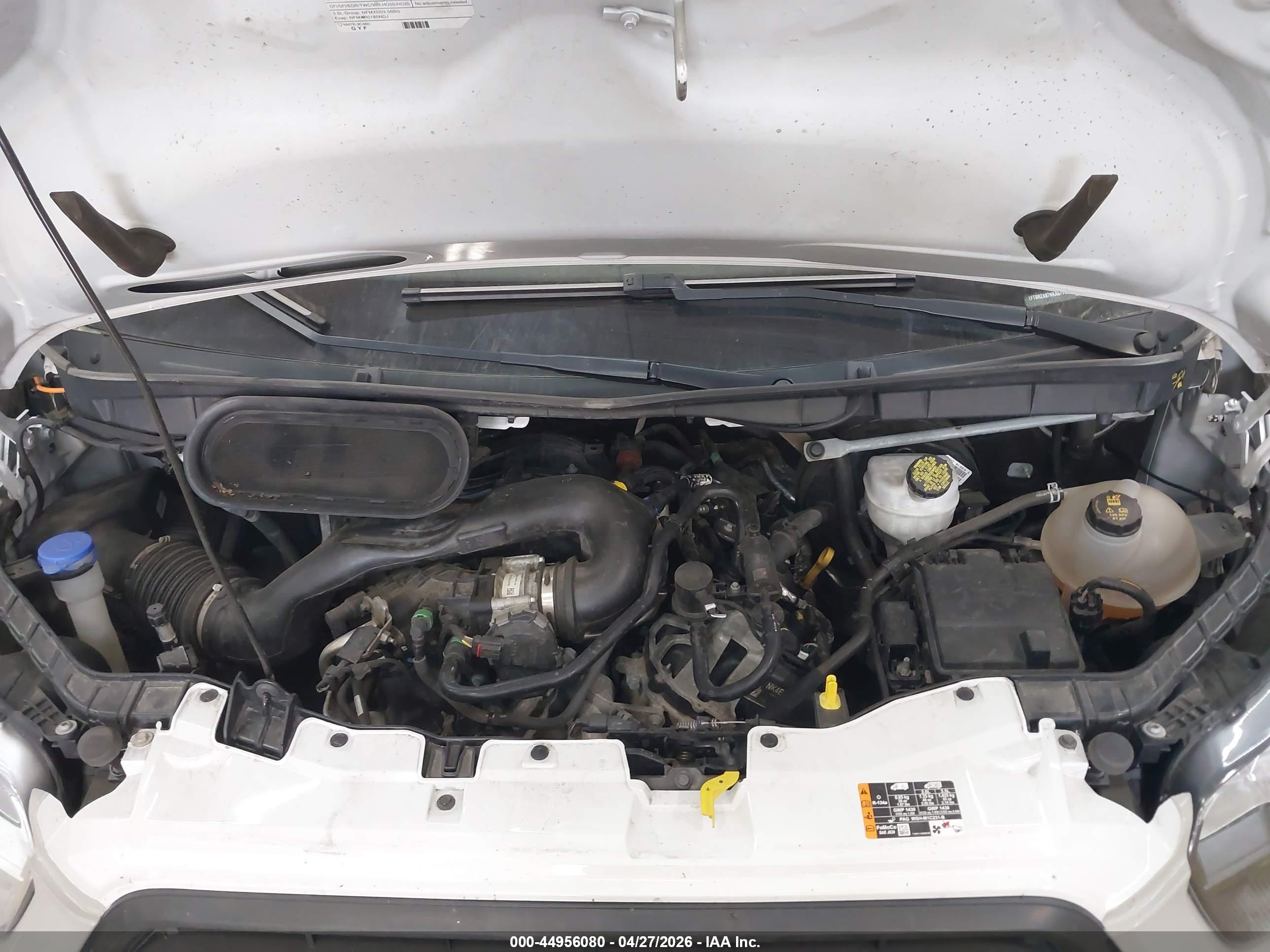 FORD TRANSIT-250 image 10