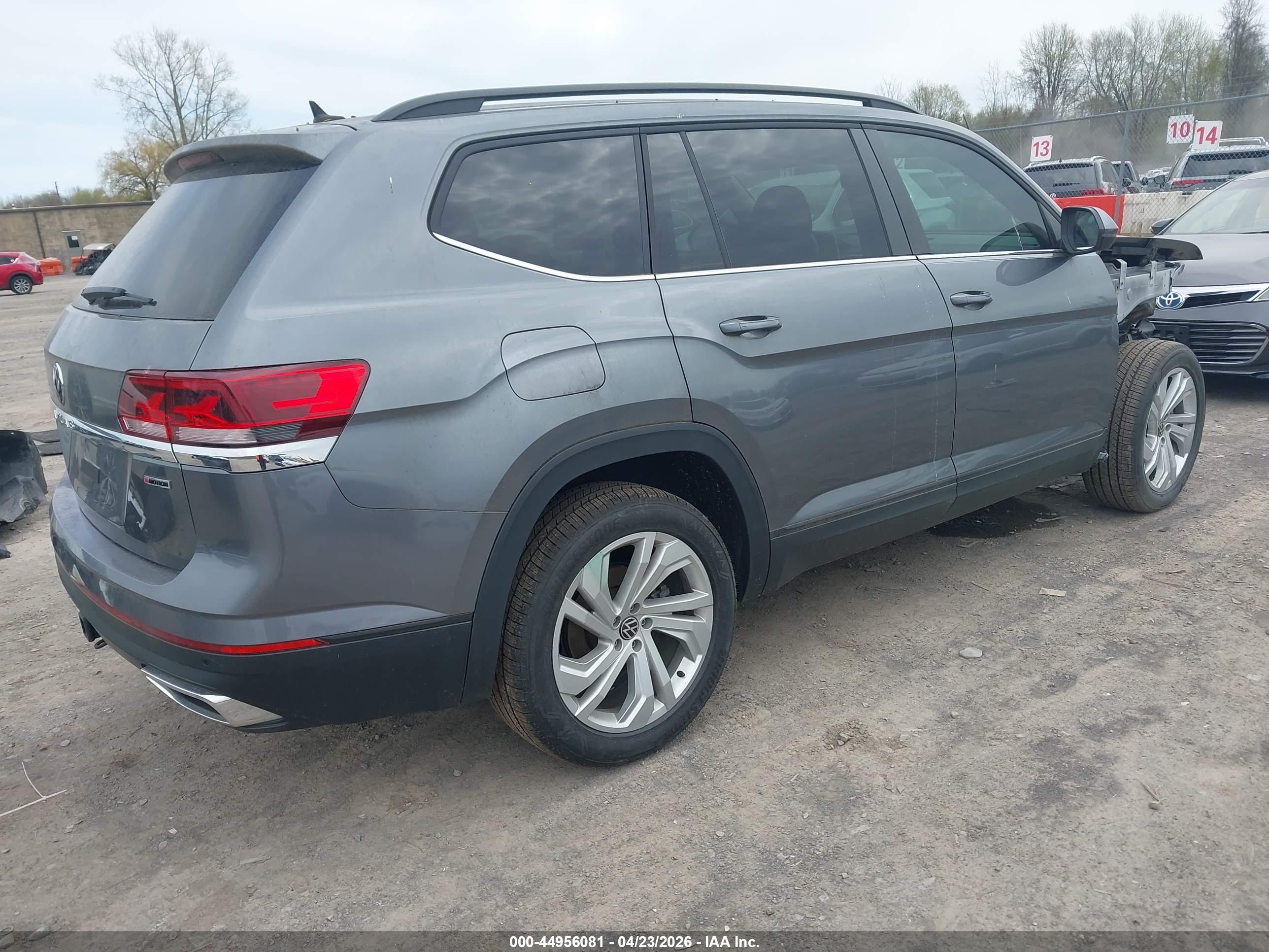 VOLKSWAGEN ATLAS image 4