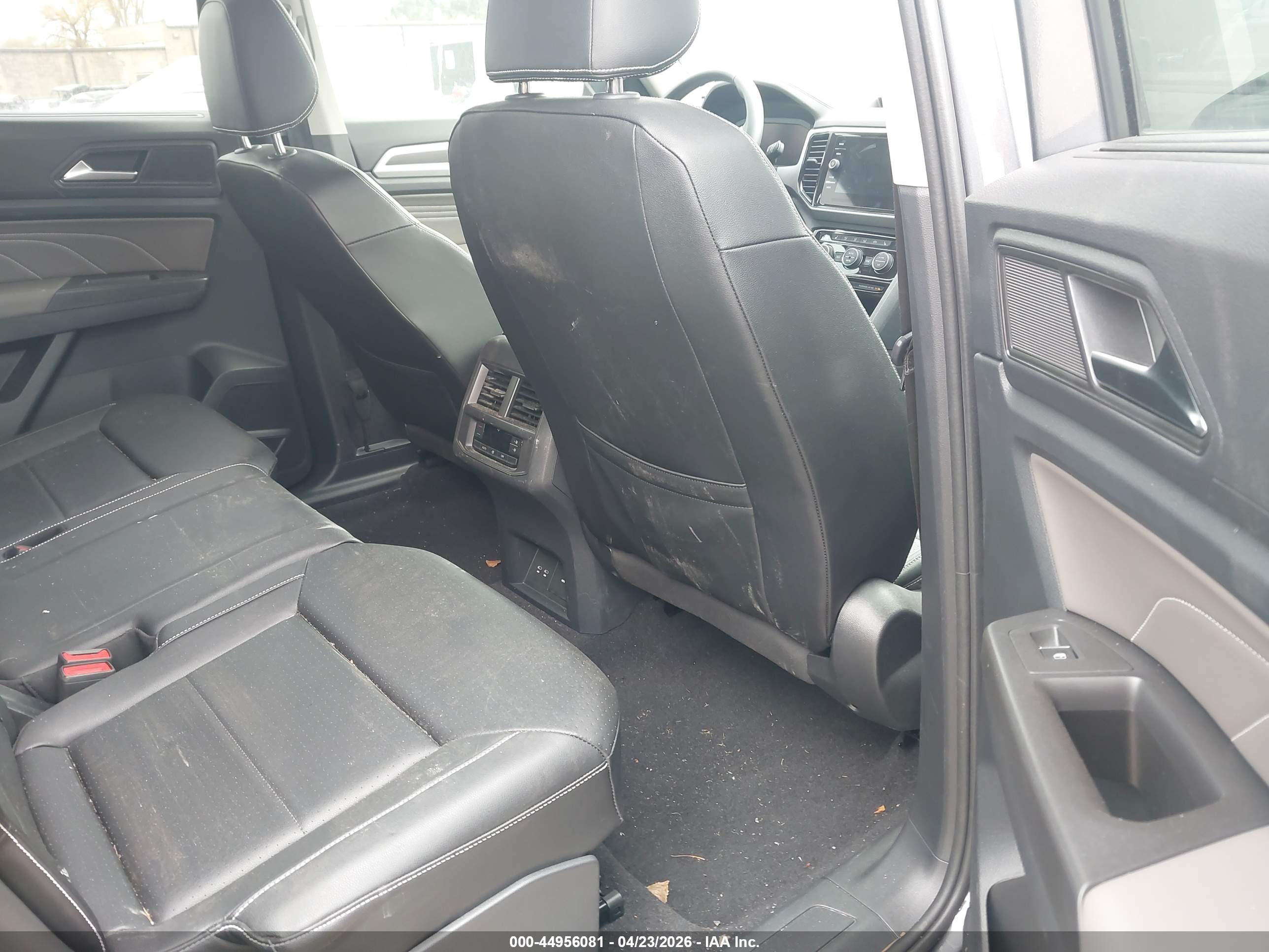VOLKSWAGEN ATLAS image 8