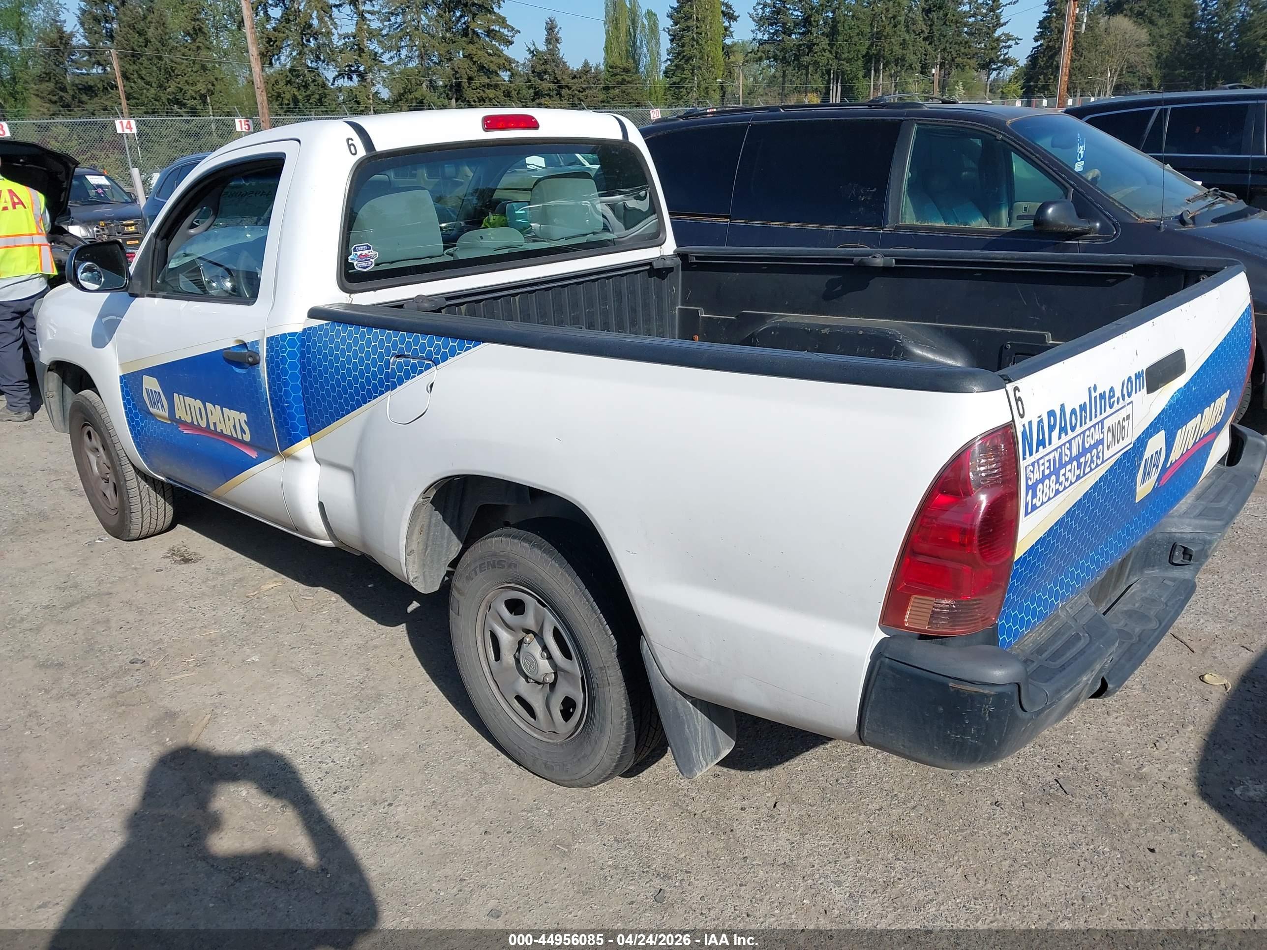 TOYOTA TACOMA image 3