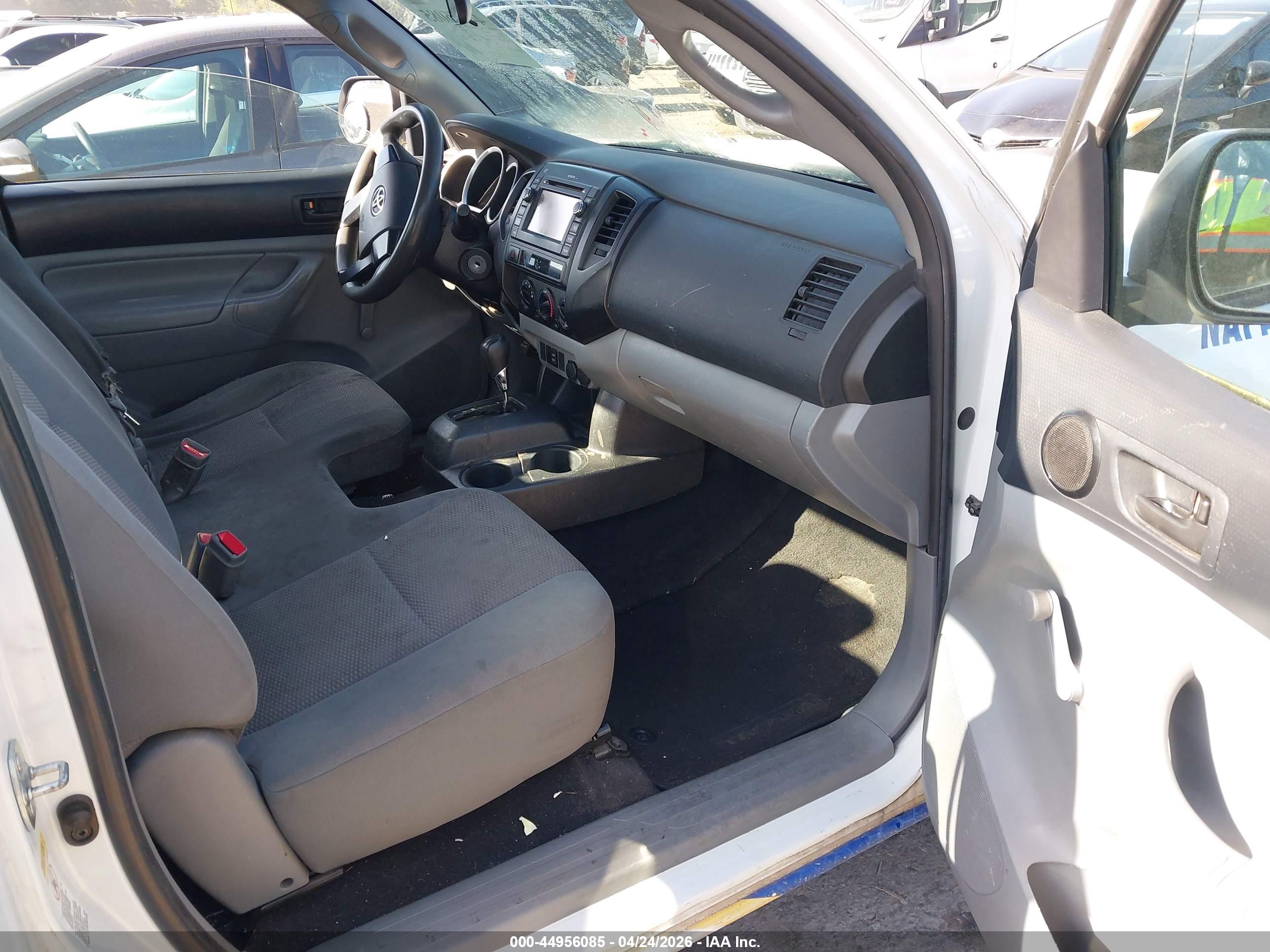 TOYOTA TACOMA image 5