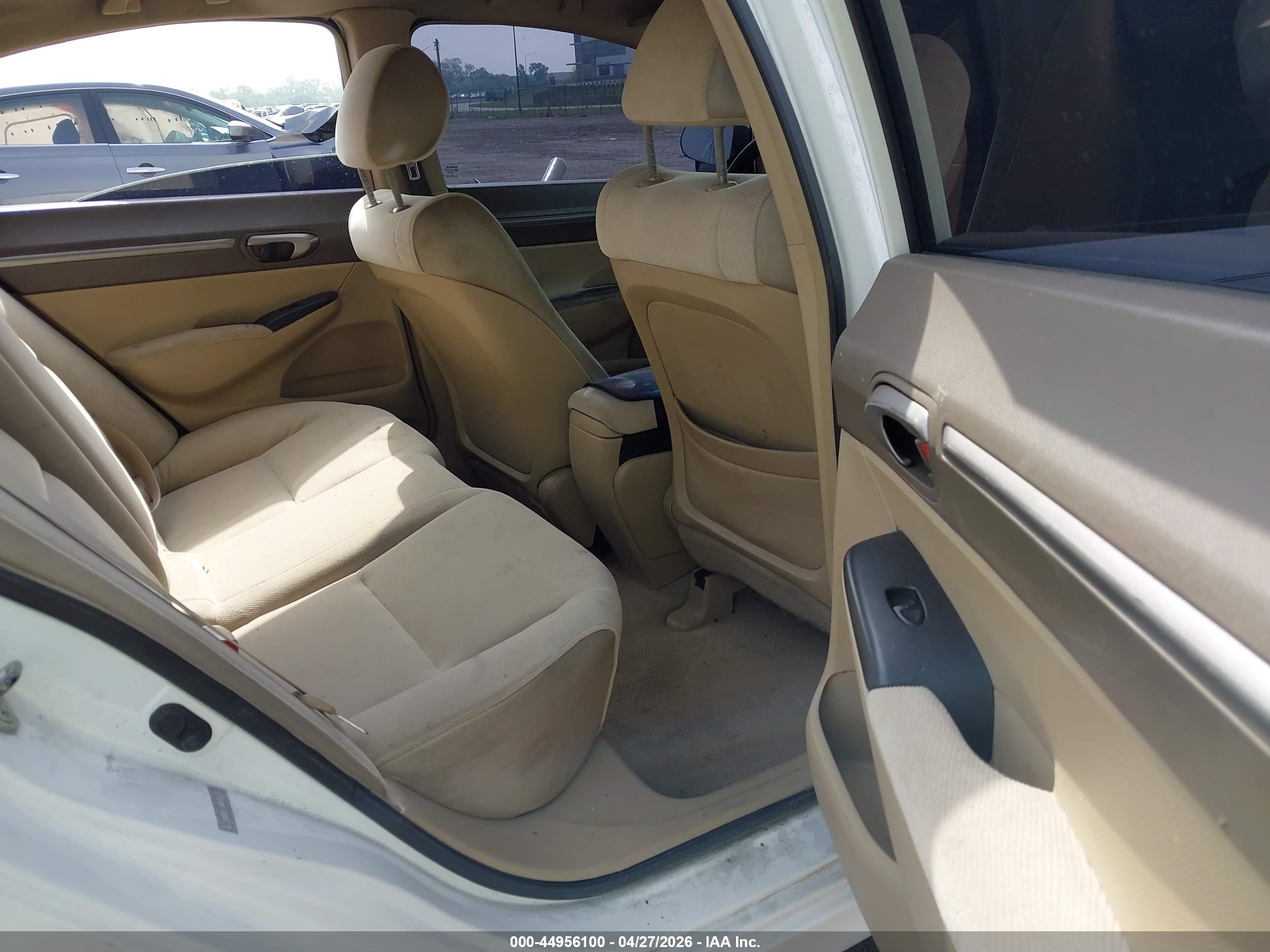 HONDA CIVIC image 8