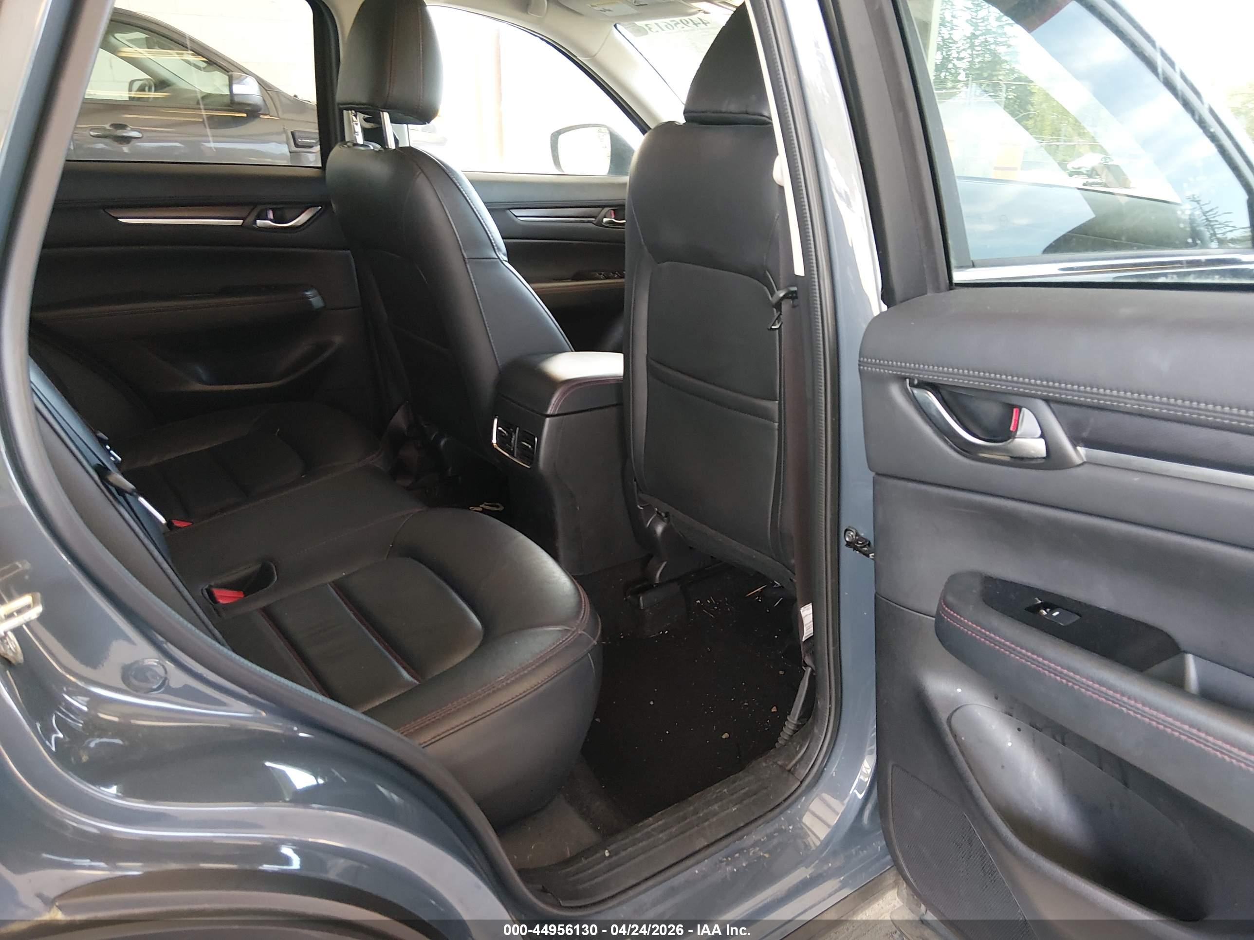 MAZDA CX-5 image 8