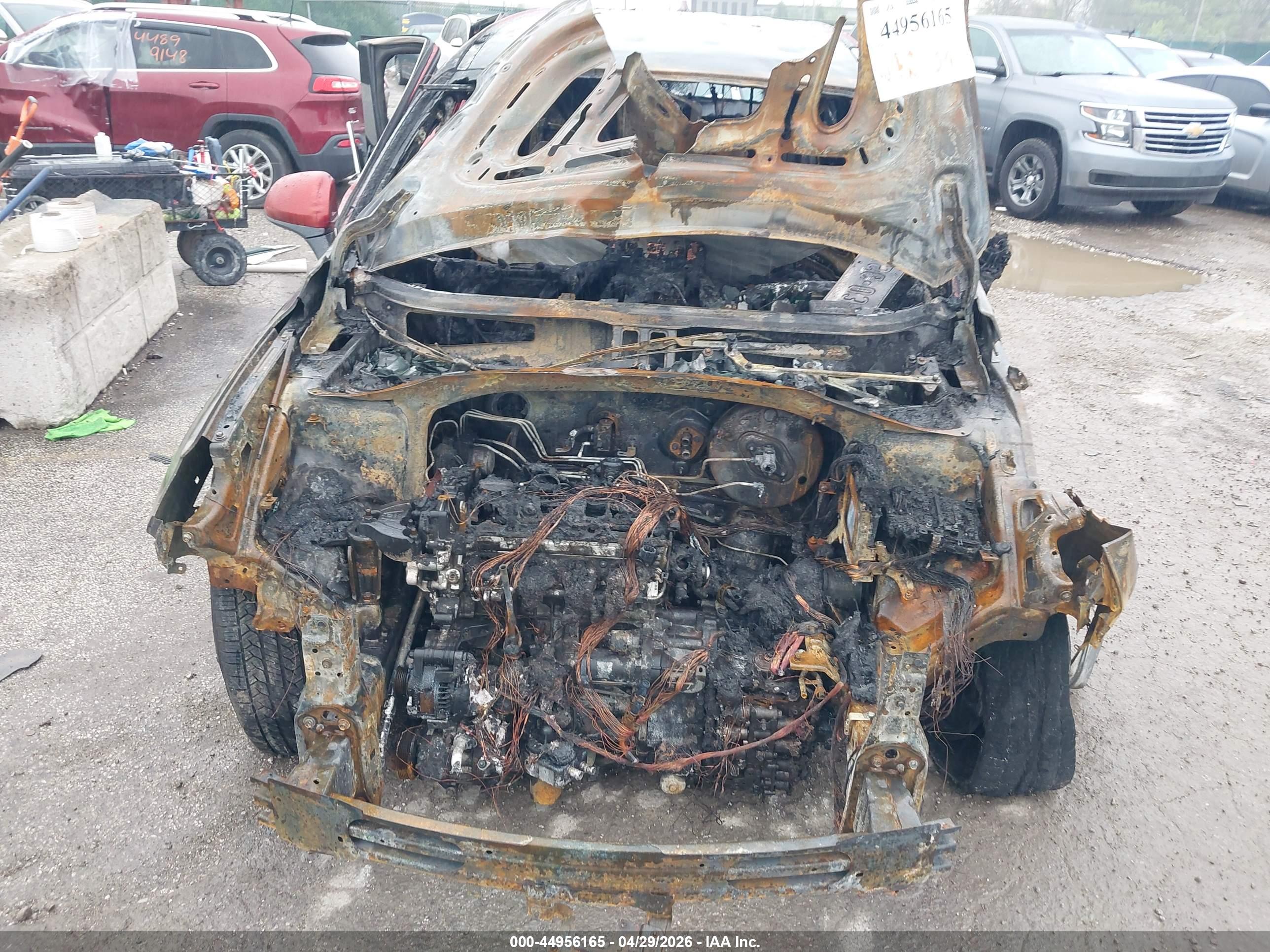 HYUNDAI SANTA image 6