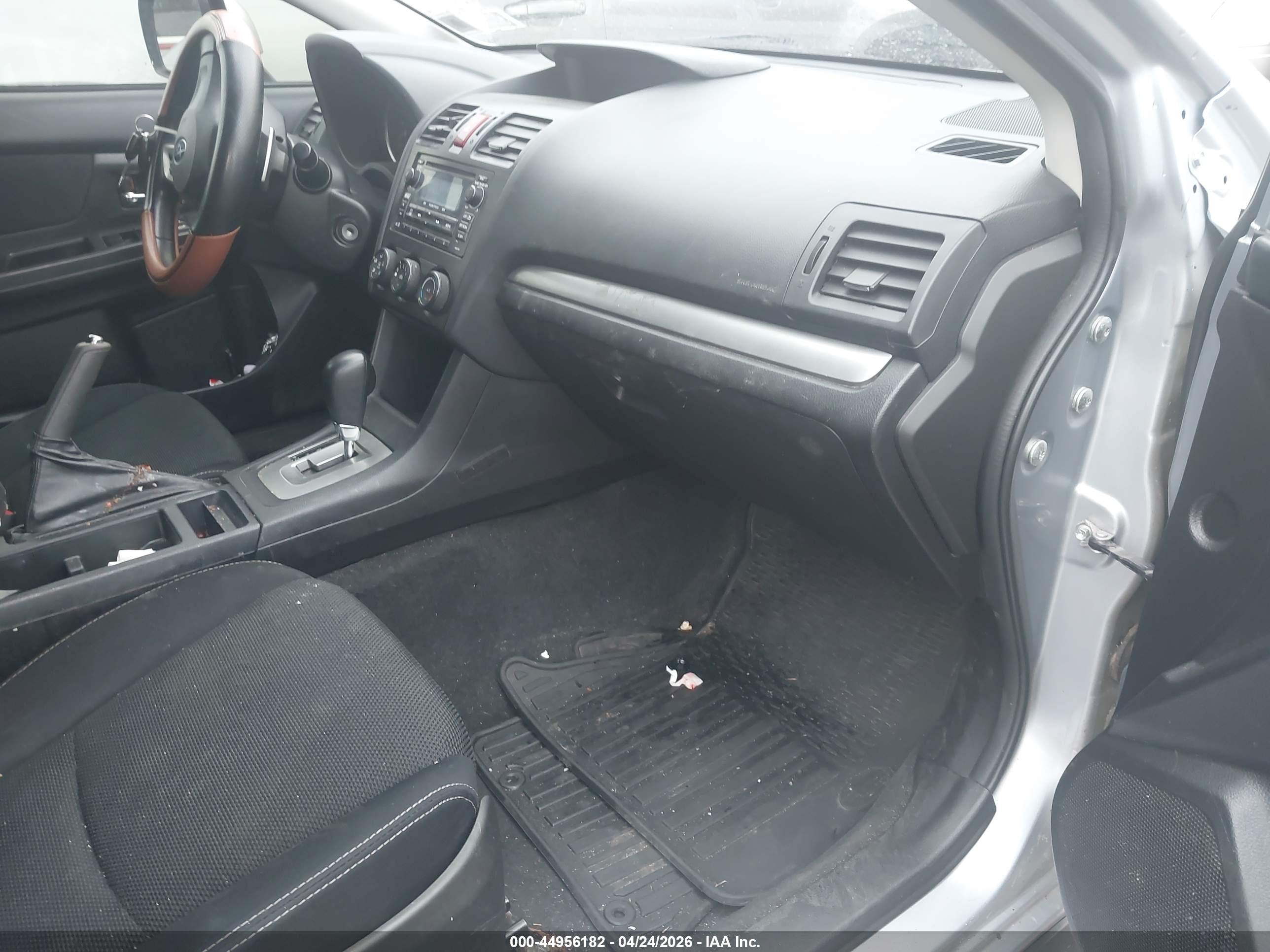 SUBARU XV image 5