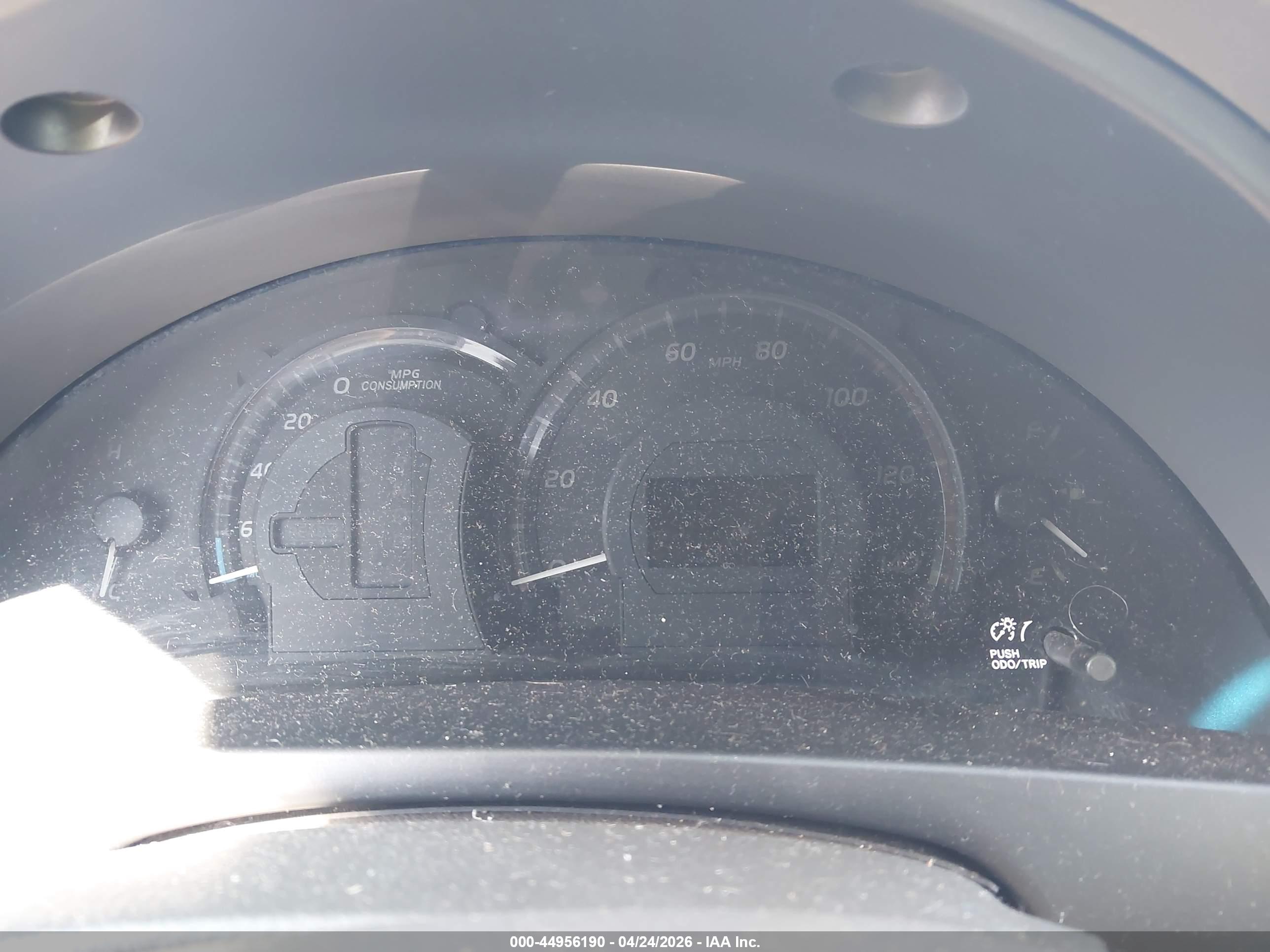 TOYOTA CAMRY image 7
