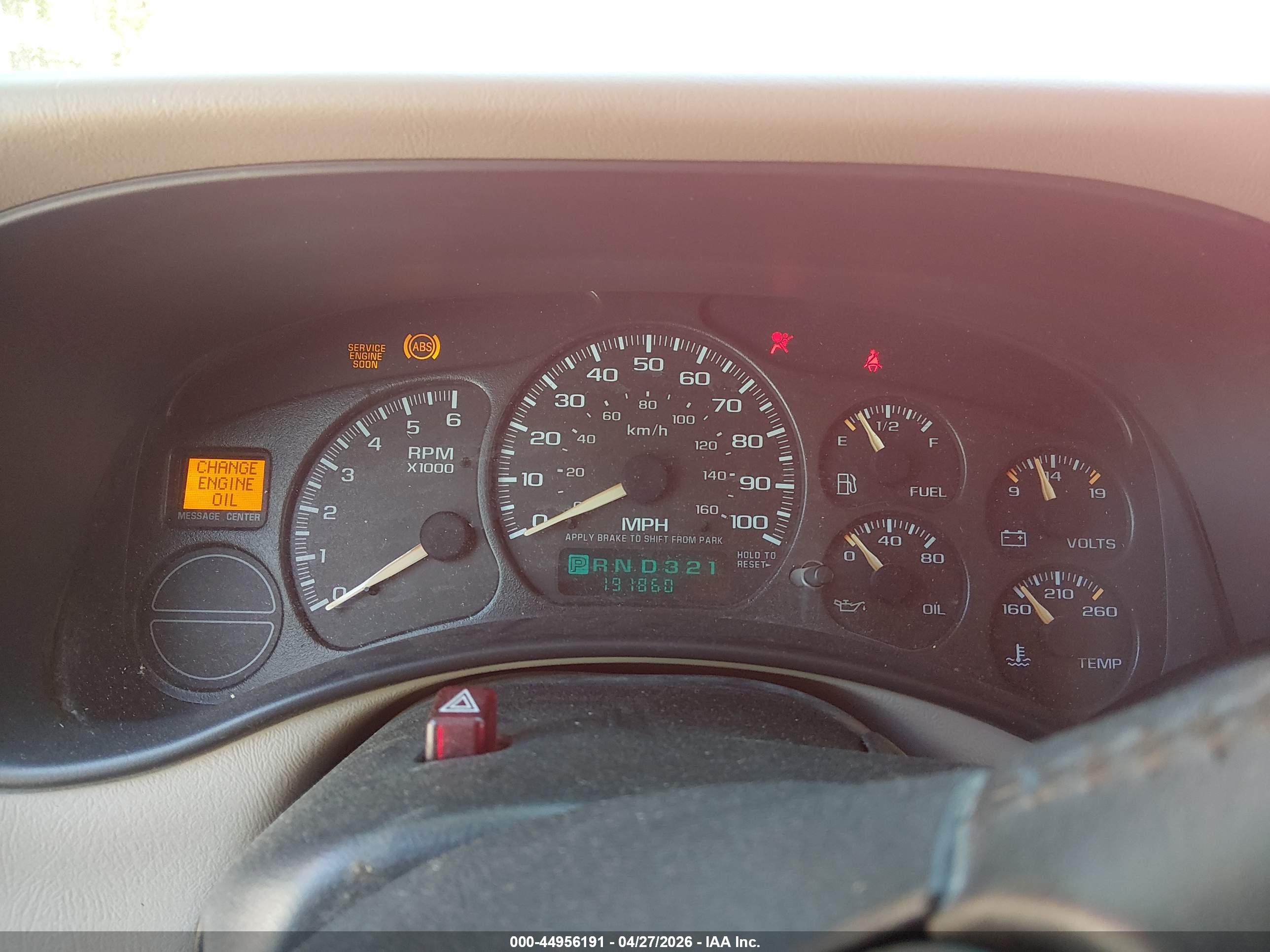 CHEVROLET SILVERADO image 7