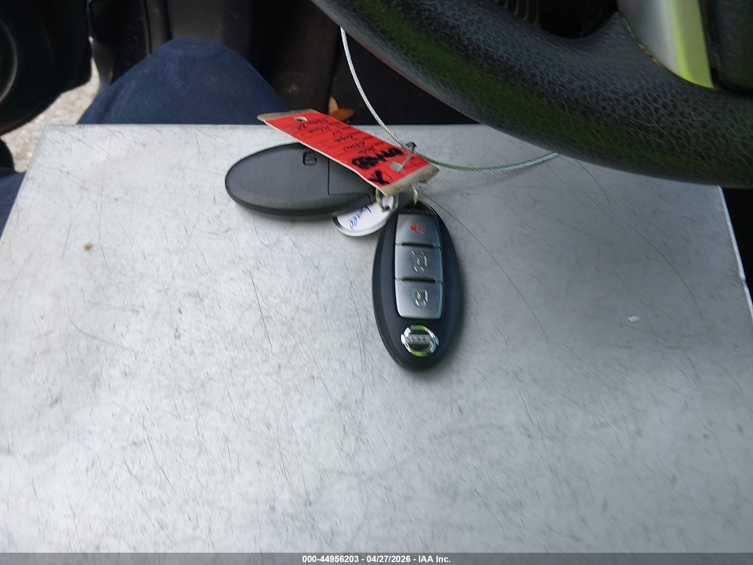 NISSAN ROGUE image 11