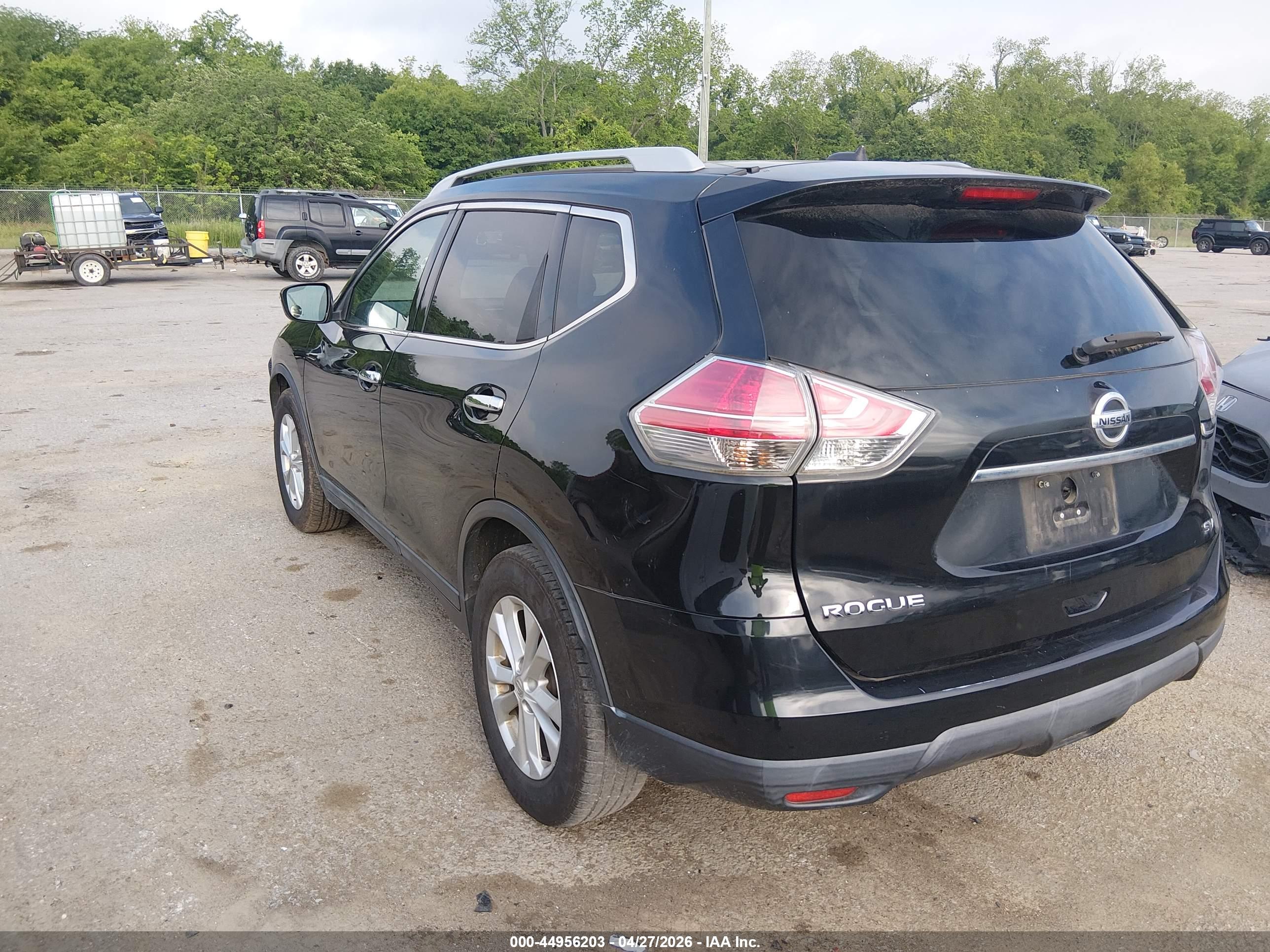 NISSAN ROGUE image 3