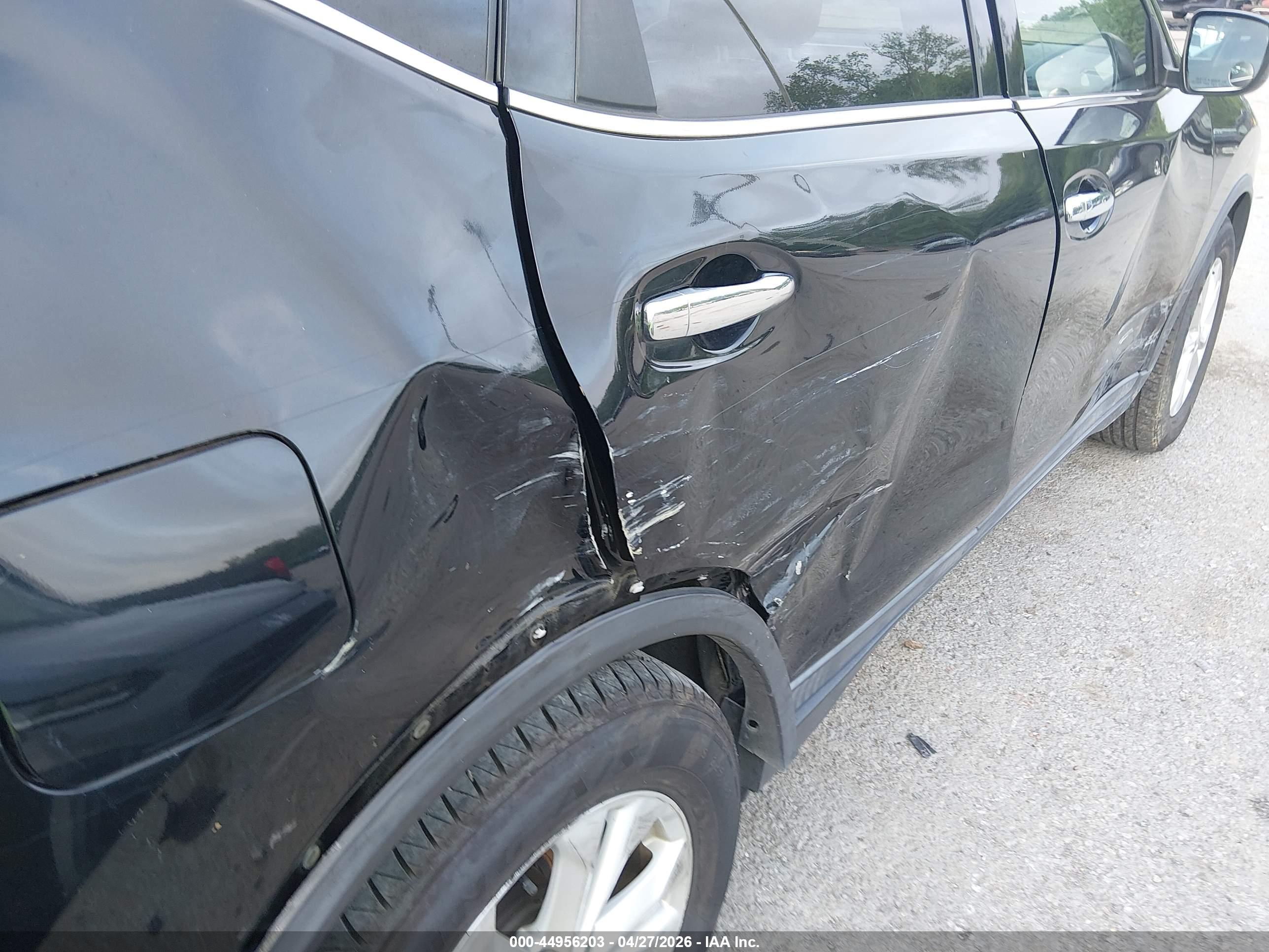 NISSAN ROGUE image 6
