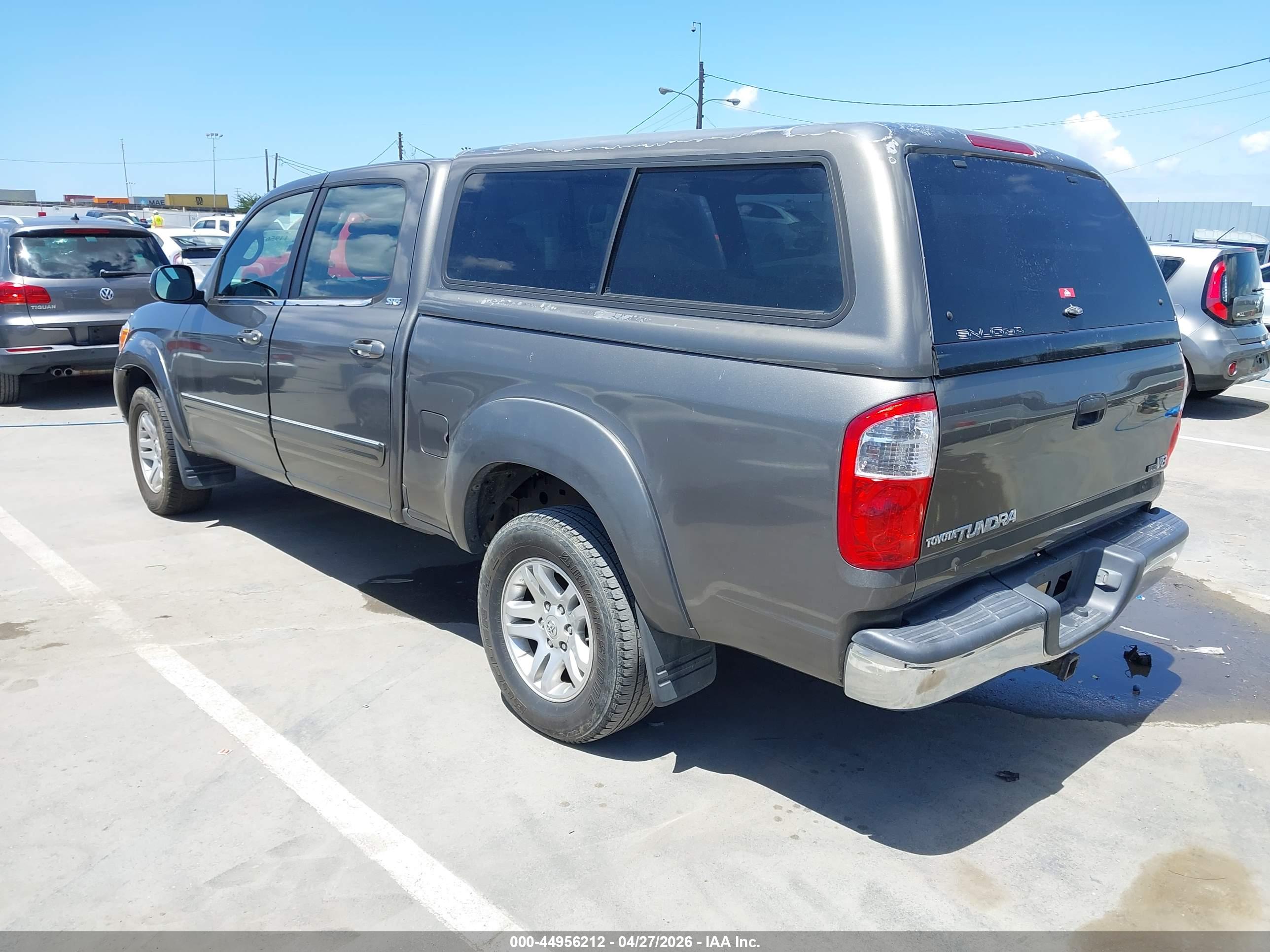 TOYOTA TUNDRA image 3