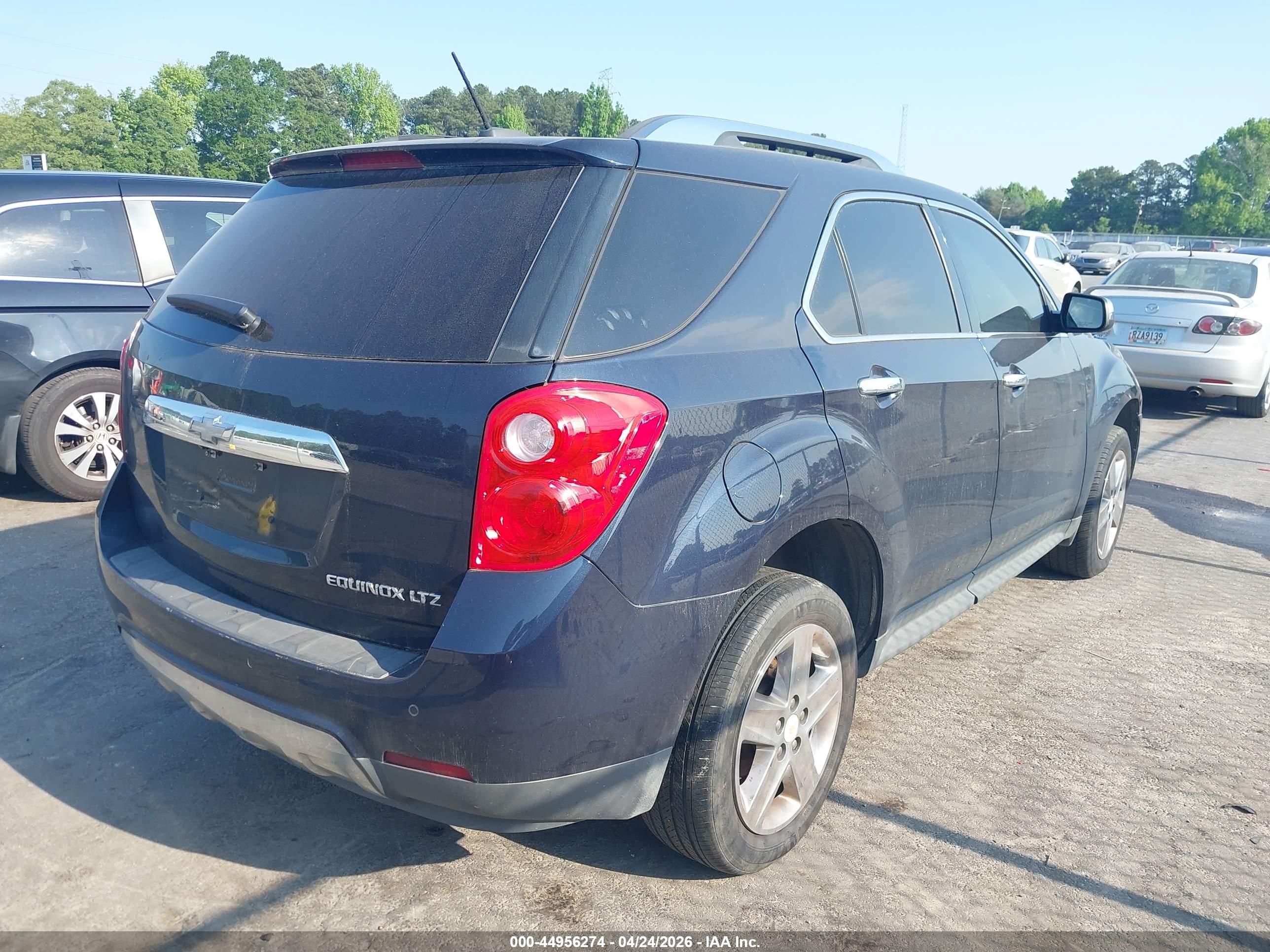 CHEVROLET EQUINOX image 4