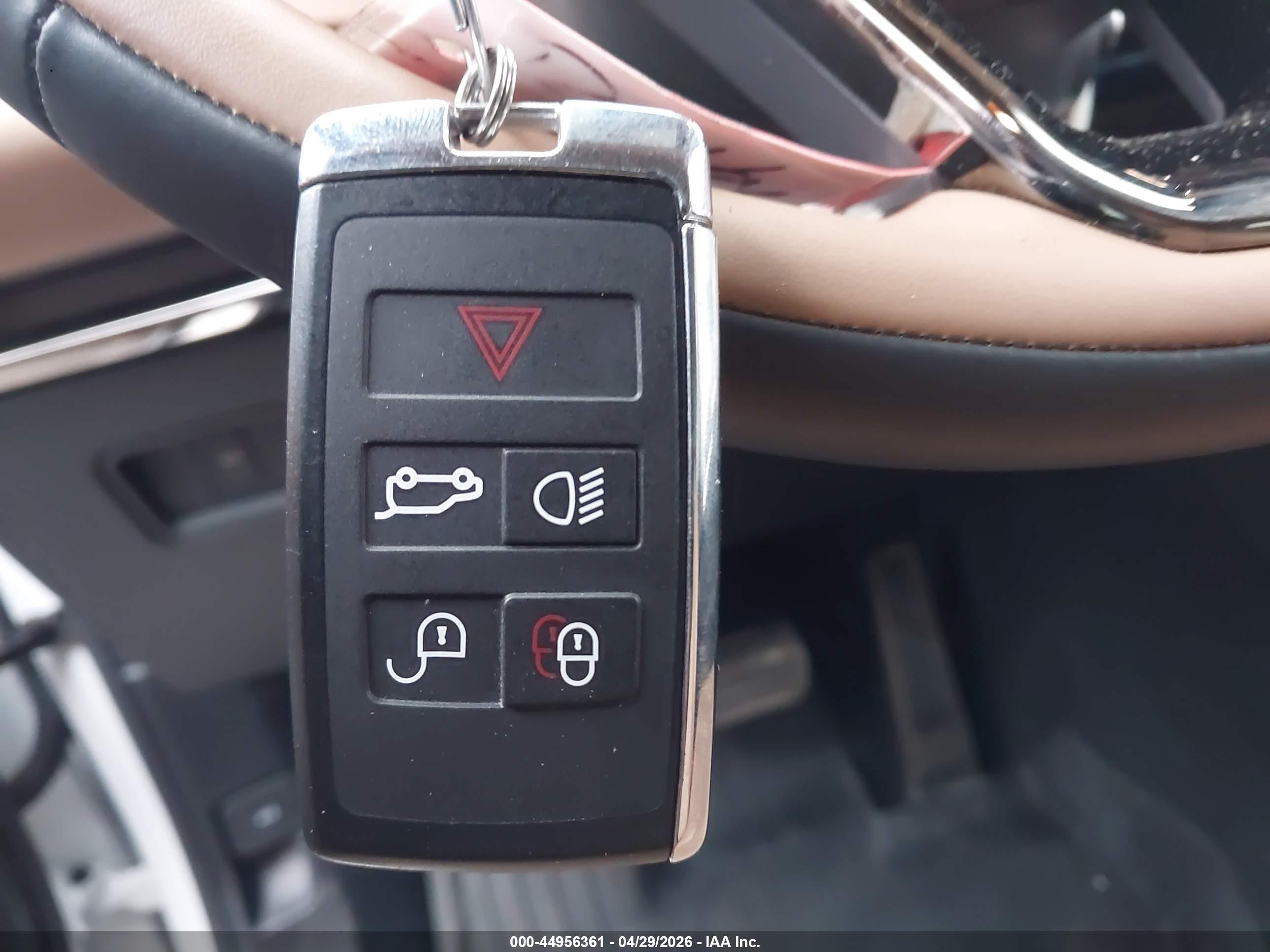 LAND ROVER image 11