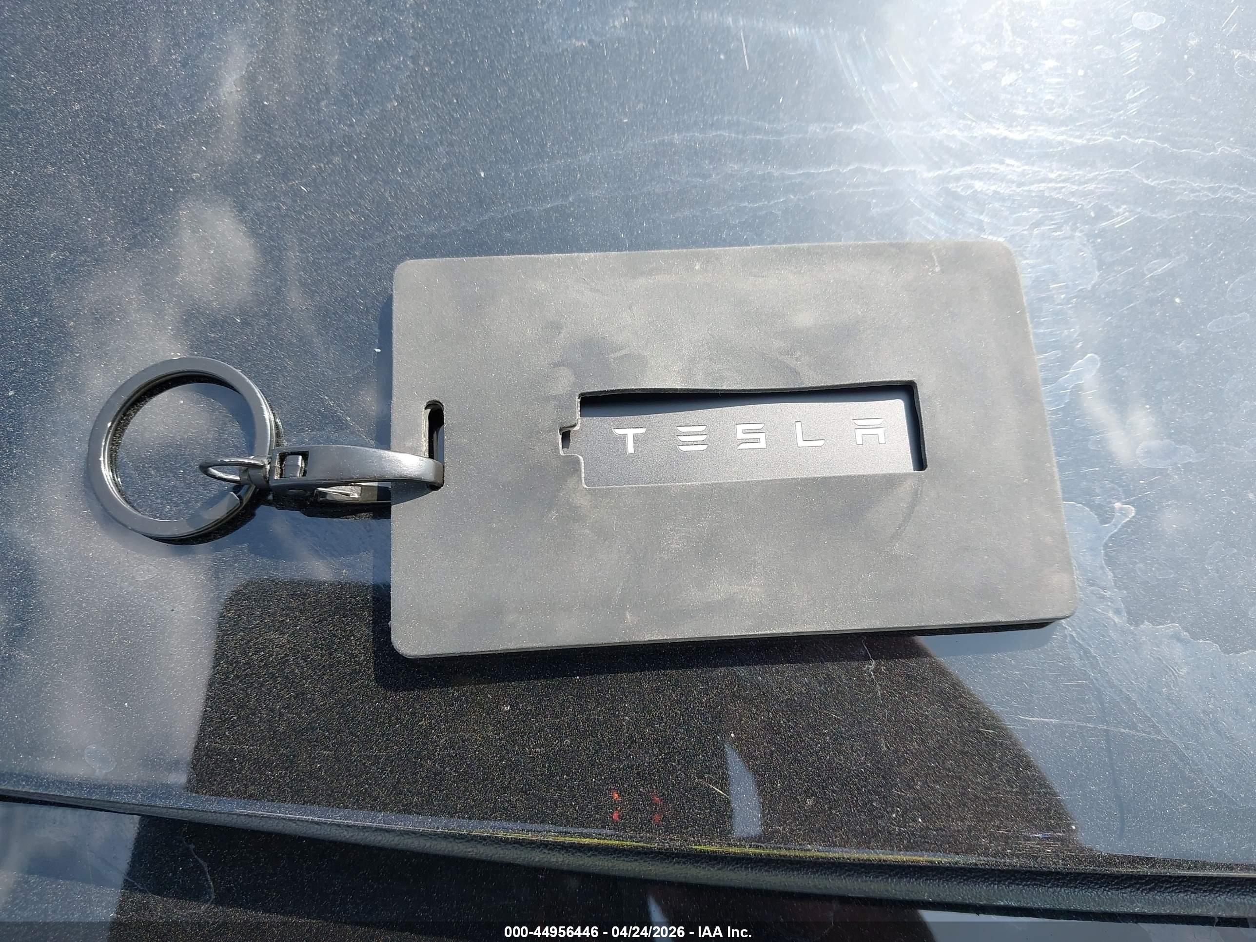 TESLA MODEL image 11