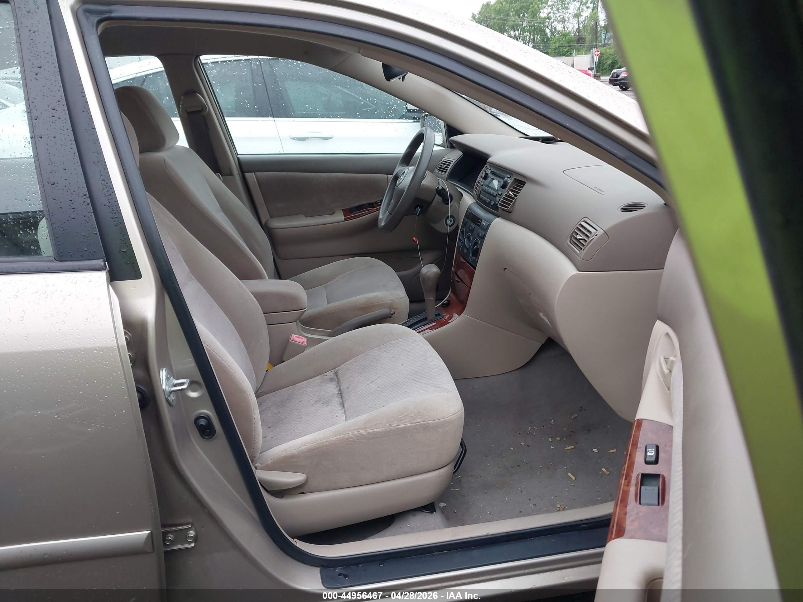 TOYOTA COROLLA image 5