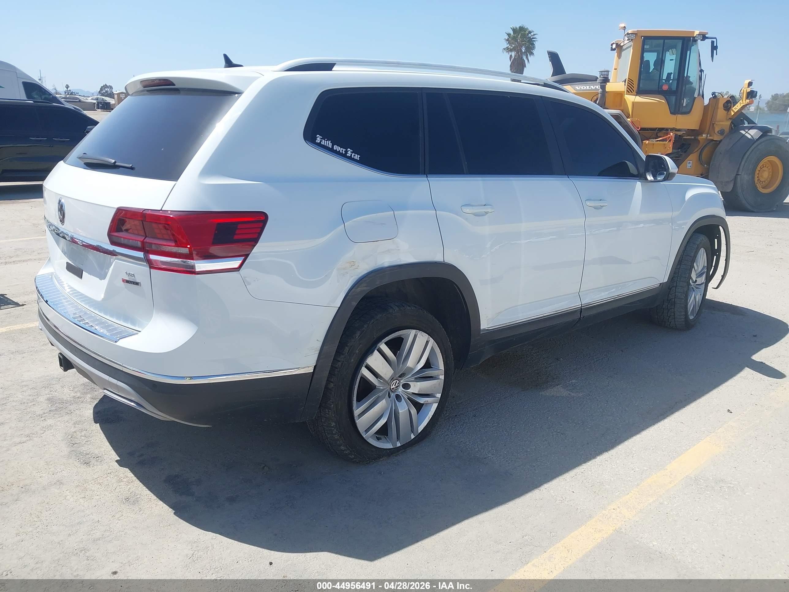 VOLKSWAGEN ATLAS image 4