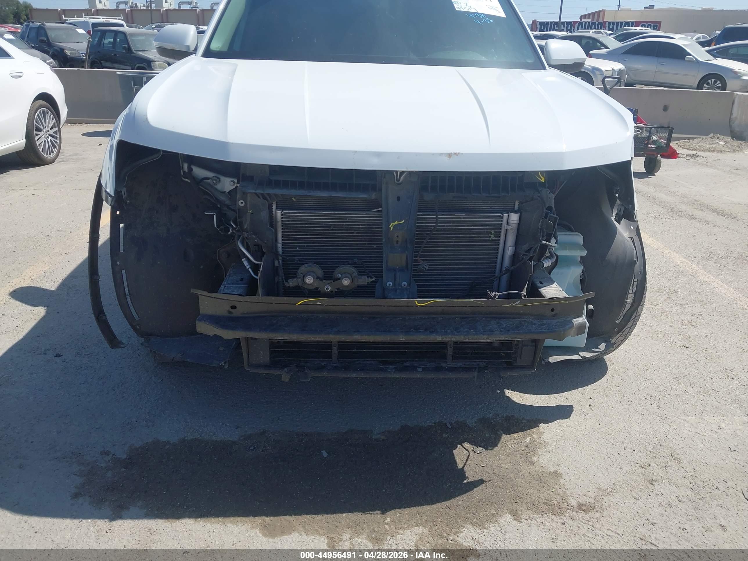 VOLKSWAGEN ATLAS image 6